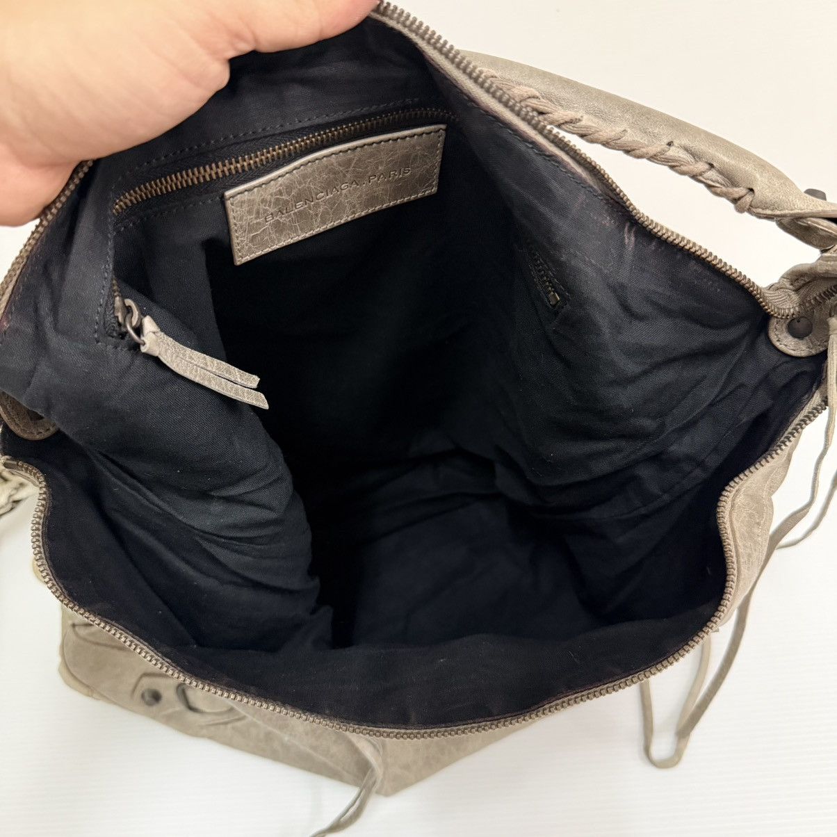 Balenciaga Balenciaga City Large Leather Shoulder Bag Size ONE SIZE - 11 Thumbnail