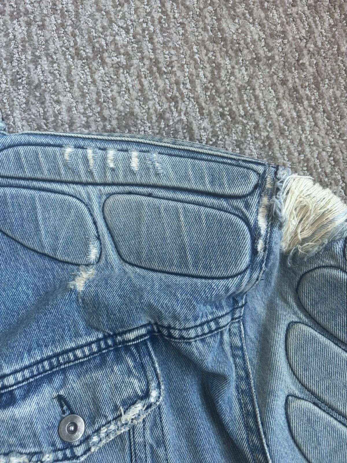 Balenciaga × Gap × Yeezy Prototype Padded Denim Jacket Size US M / EU 48-50 / 2 - 10 Thumbnail
