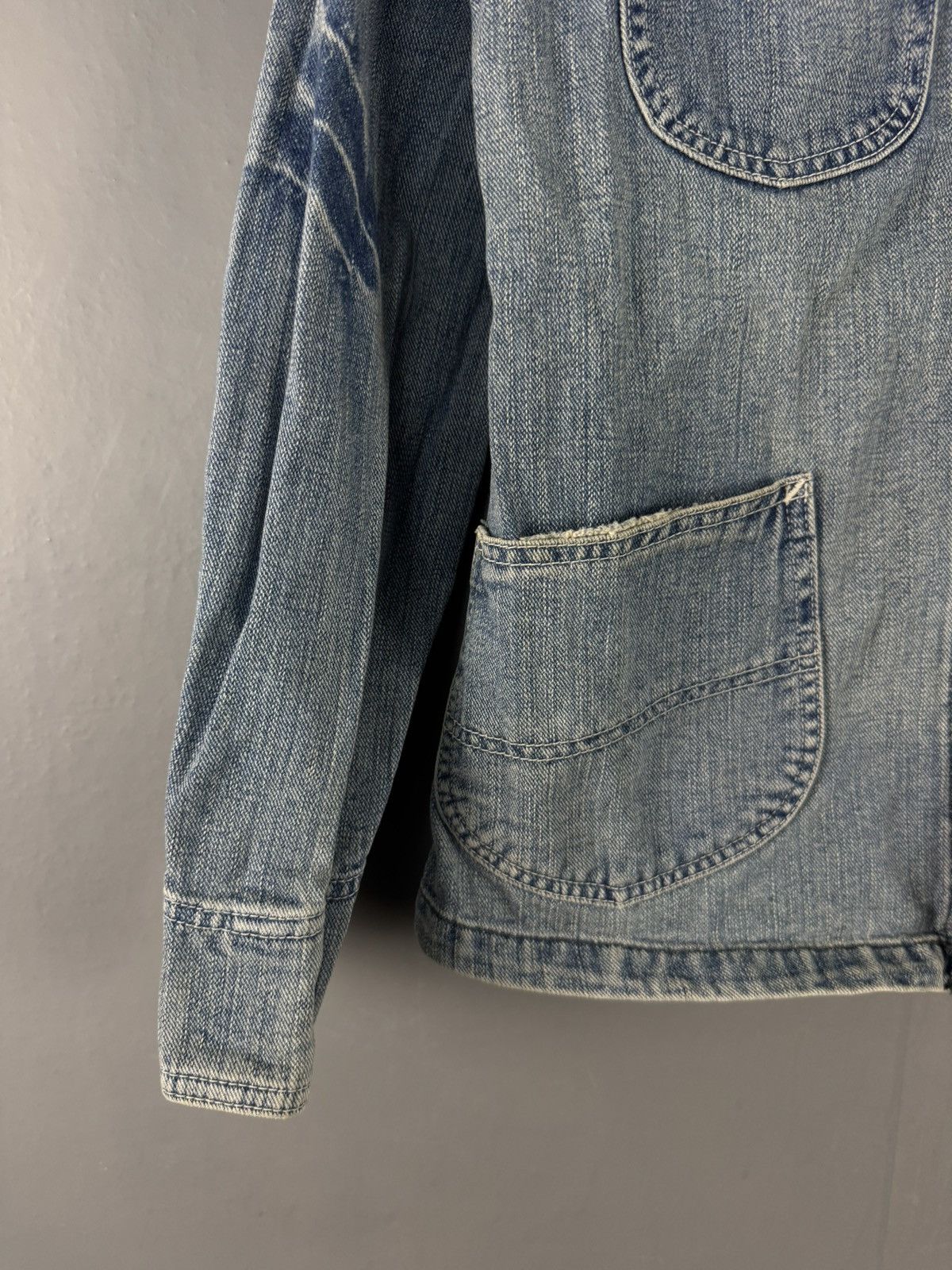 Lee VINTAGE LEE WASHED BLUE DISTRESSED DENIM JACKET Size S / US 4 / IT 40 - 7 Thumbnail