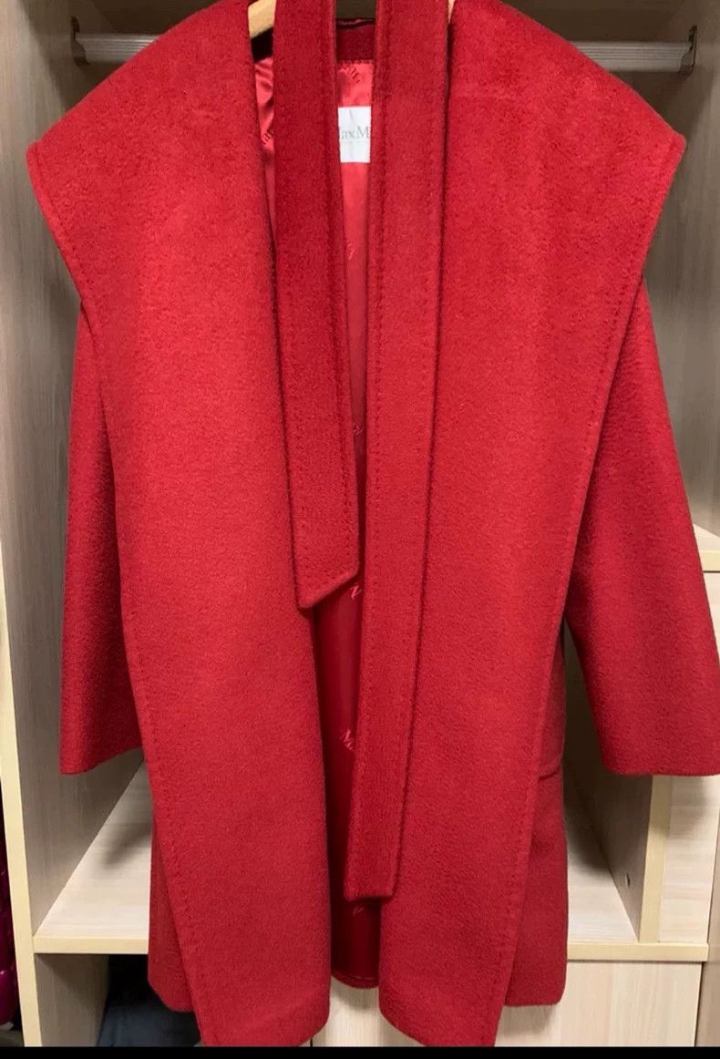 Max Mara Max Mara Rialto coat + + bathrobe style with hat and tie s Size M / US 6-8 / IT 42-44 - 8 Thumbnail