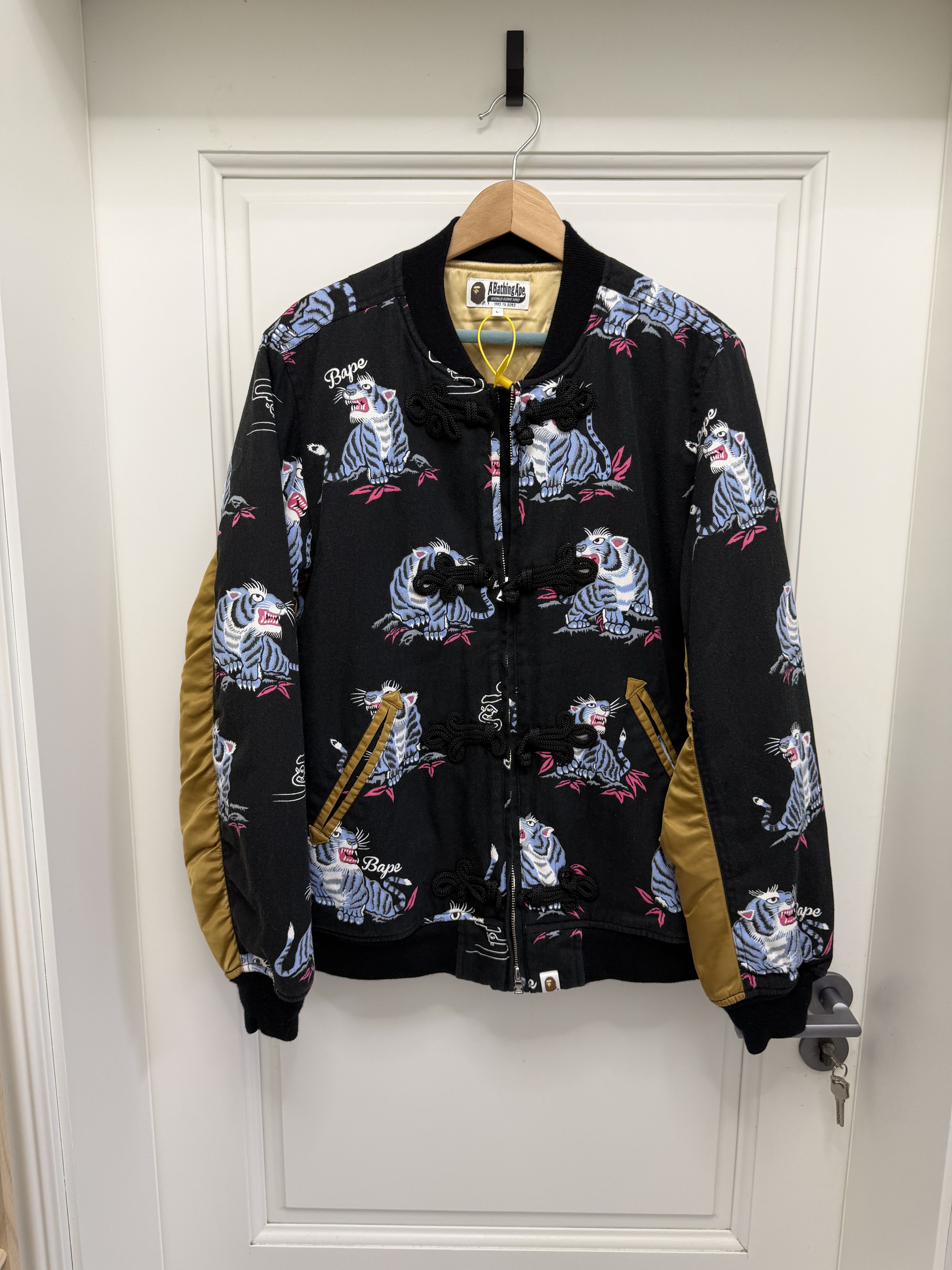 Bape BAPE PATTERN COTTON JACKET, Tiger Tang Jacket. Size US L / EU 52-54 / 3 - 1 Thumbnail