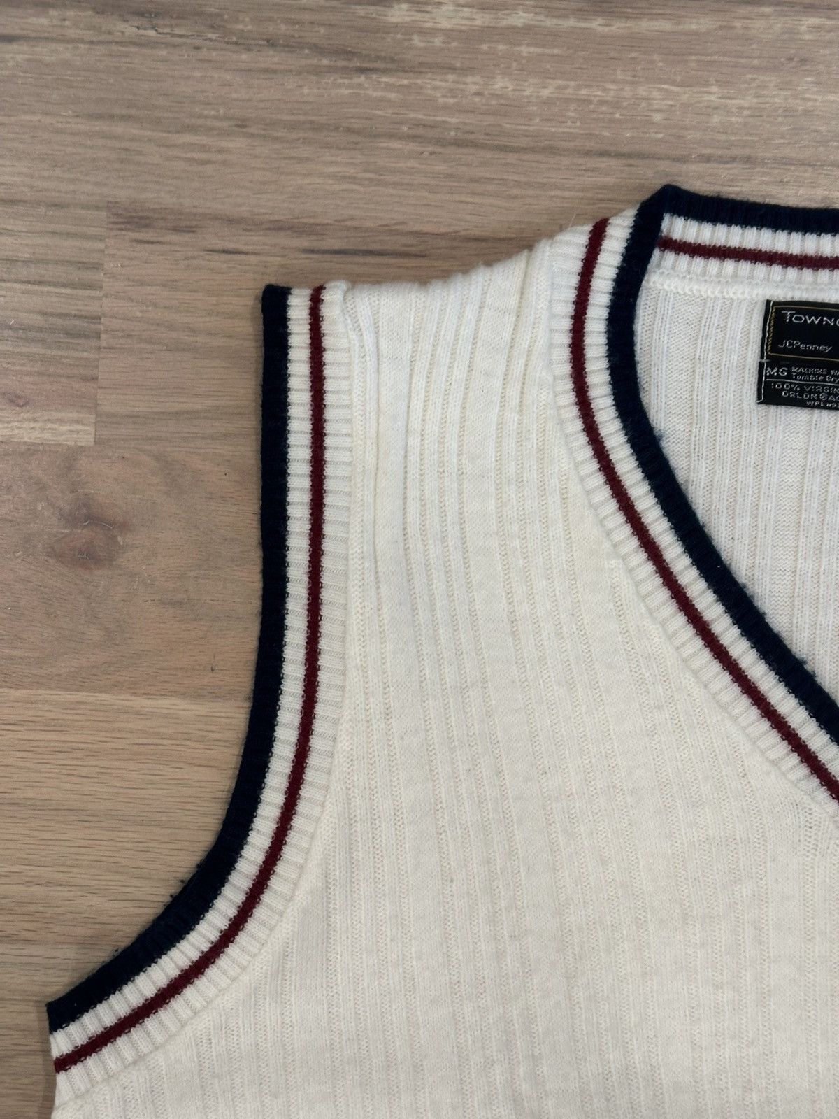Towncraft Vintage 1970s Towncraft JC Penney White Sweater Vest Large Size US L / EU 52-54 / 3 - 3 Thumbnail