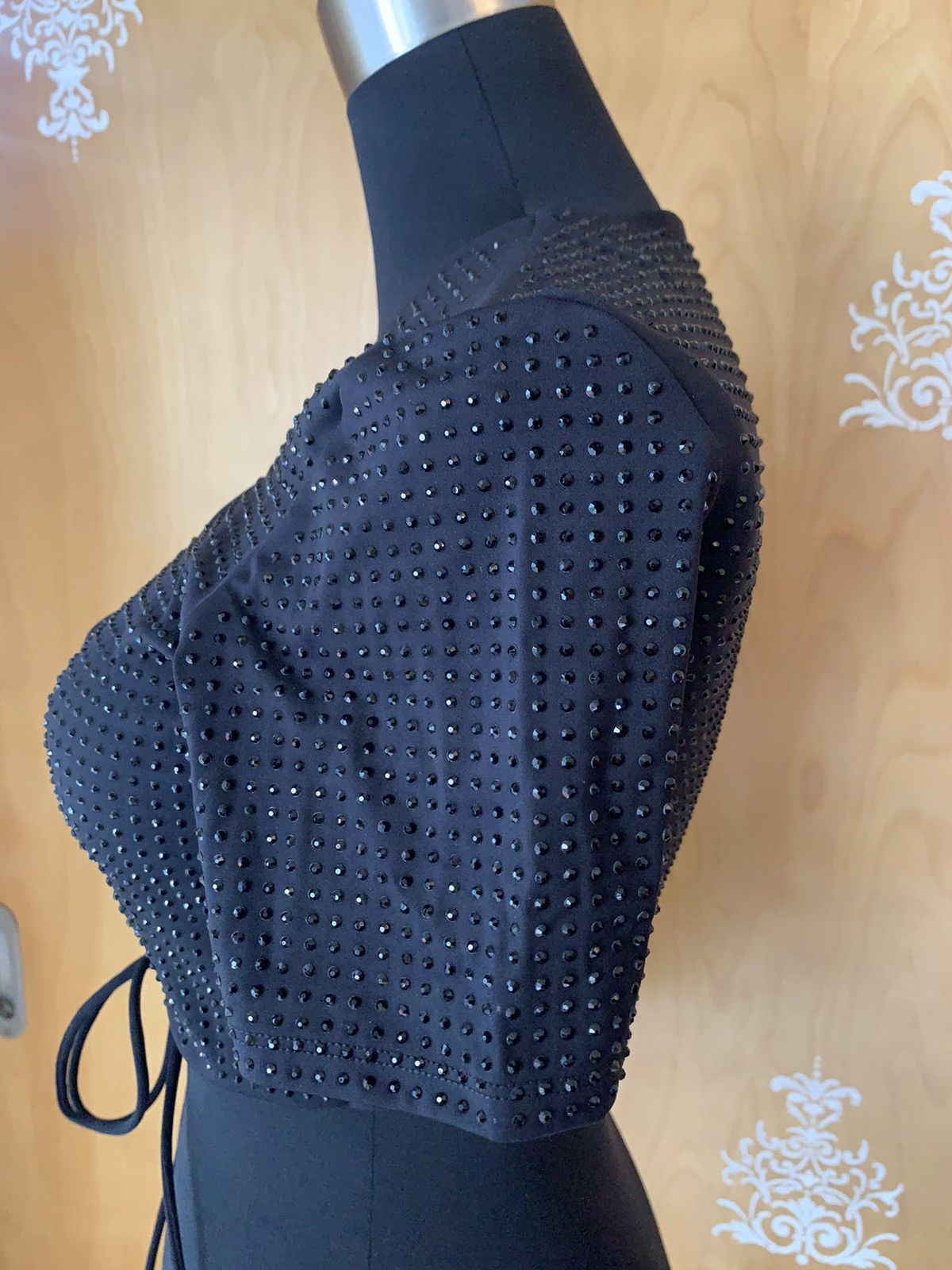 Vintage Y2K Hand Beaded Black Gemstone Crop Top with Ties Size M / US 6-8 / IT 42-44 - 11 Thumbnail