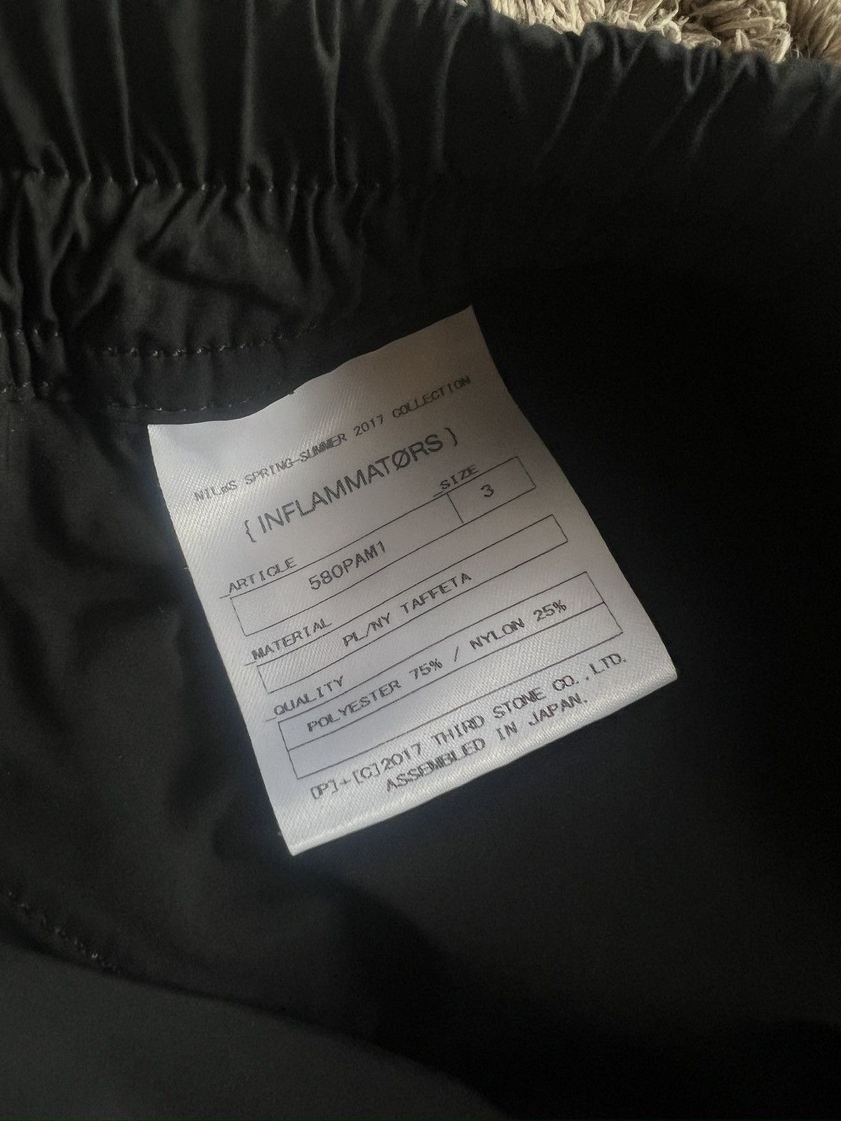 Julius NILOS SPRING SUMMER 2017 INFLAMMATORS BLACK TAFFETA SHORTS Size US 33 - 7 Thumbnail