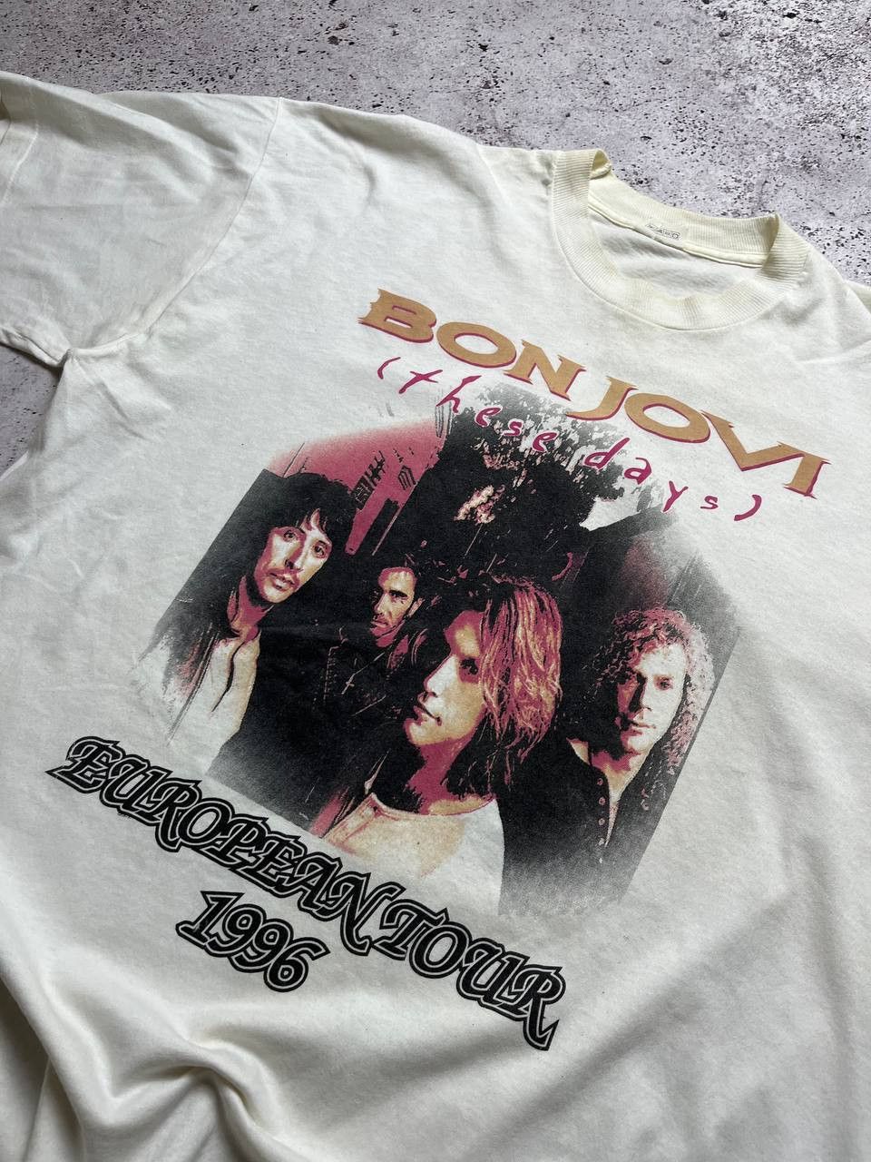 Band Tees Vintage Bon Jovi T-Shirt 1996 Y2K European Tour Size US XL / EU 56 / 4 - 6 Thumbnail
