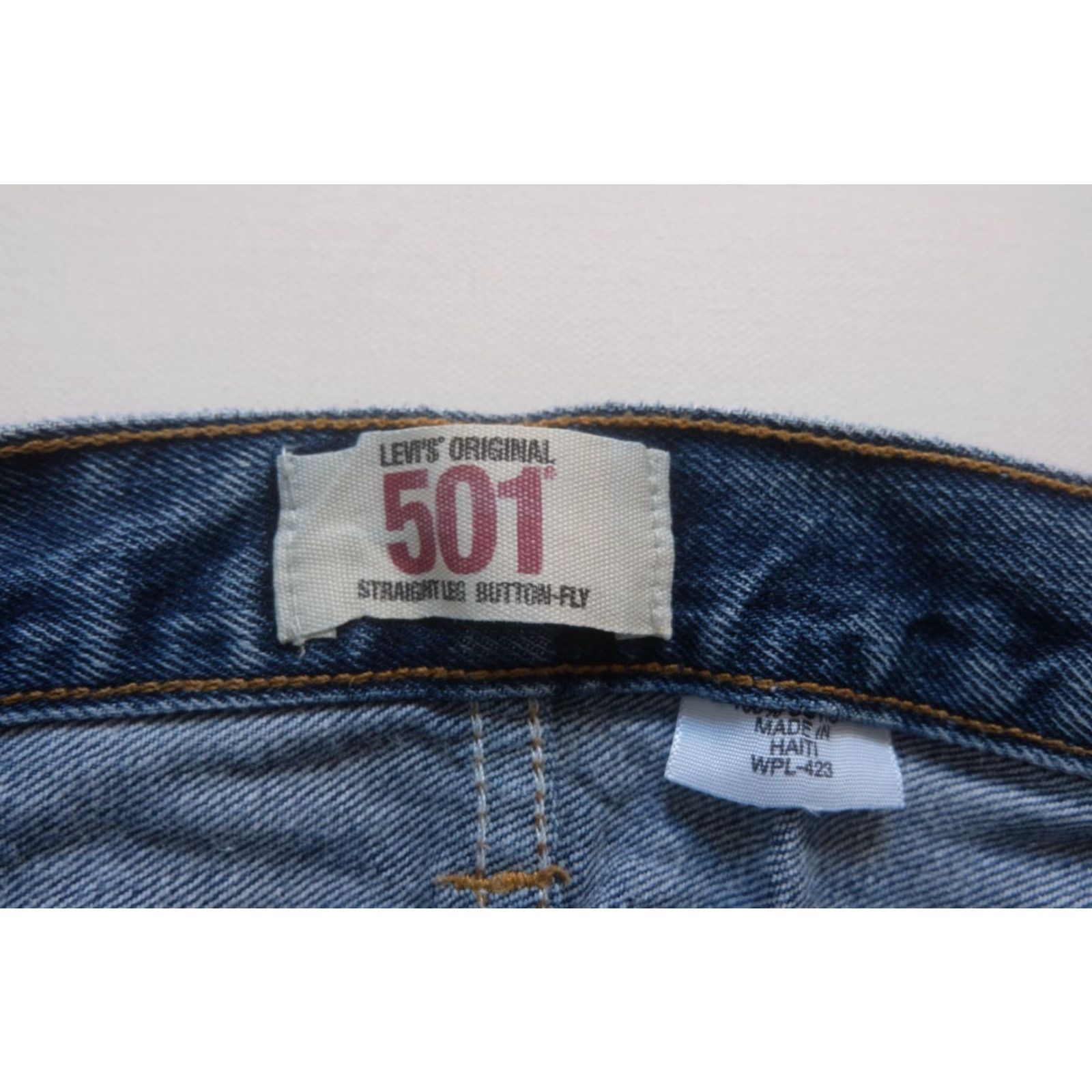 Levi's VINTAGE Levi's 501 Jeans Denim Blue 100% Cotton Button Fly Regular Fit Men 38x34 Size US 38 / EU 54 - 8 Thumbnail