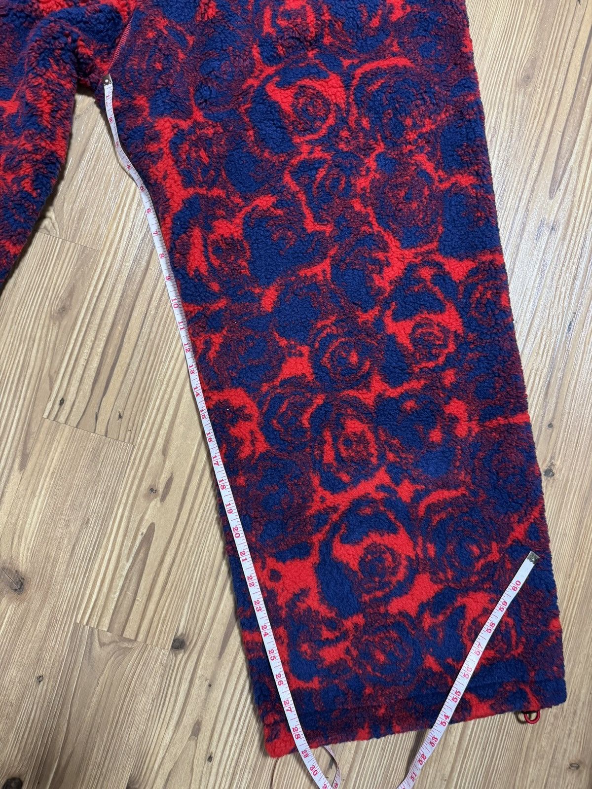 Burberry Burberry Rose Print Sherpa Fleece Joggers XXL BNWT Size US 38 / EU 54 - 22 Thumbnail
