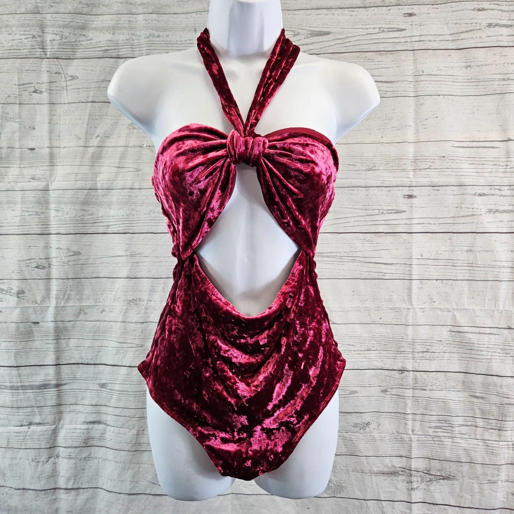Lulus Lulus Womens Velvet Halter Bodysuit Size M Red Wine Crushed Velvet Sleeveless Adults Womens Size M / US 6-8 / IT 42-44 - 2 Thumbnail