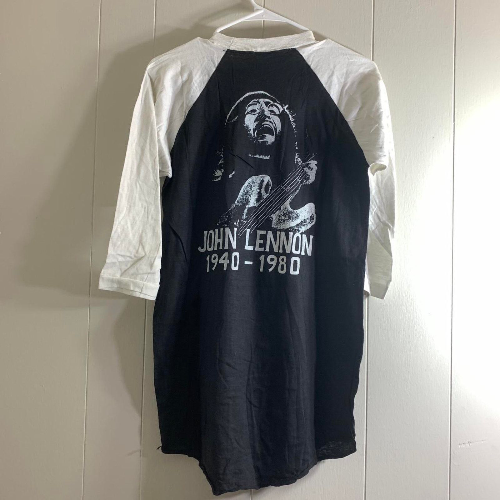 Vintage 1980 BEATLES JOHN LENNON Memorial baseball jersey tee shirt Size US XL / EU 56 / 4 - 7 Thumbnail