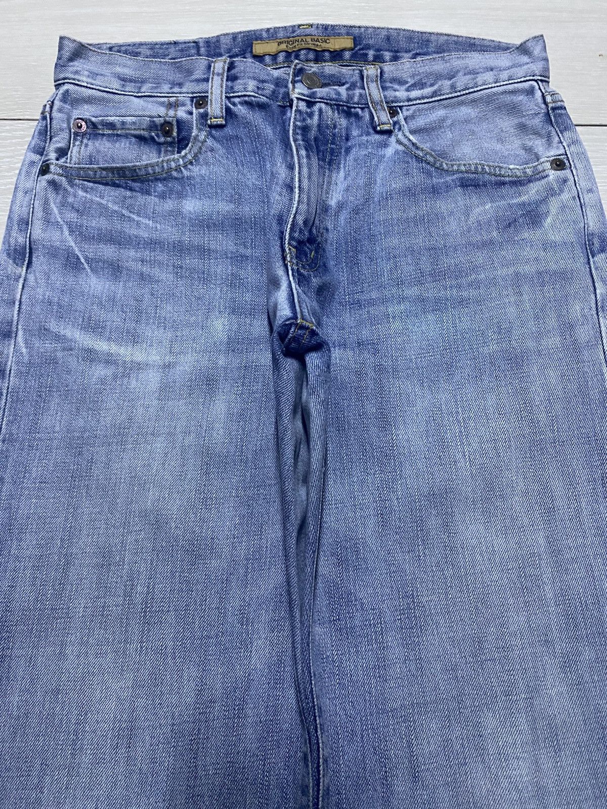 Uniqlo Vintage Uniqlo S003 Light Wash Distressed Jeans Size US 29 - 3 Thumbnail