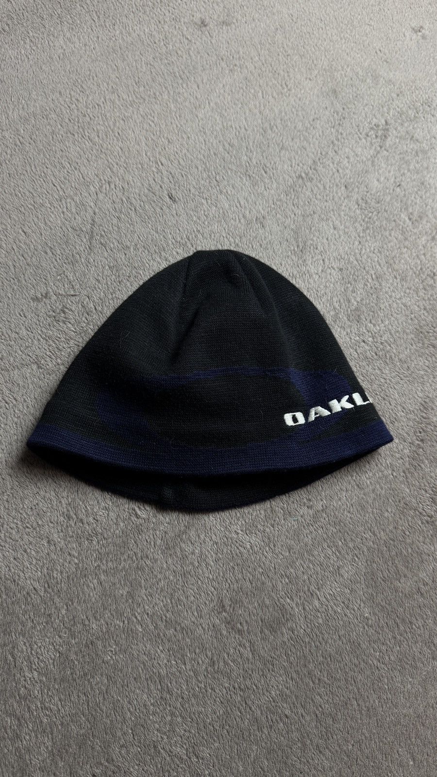 Oakley Vintage Oakley Big Logo Beanie Size ONE SIZE - 3 Thumbnail