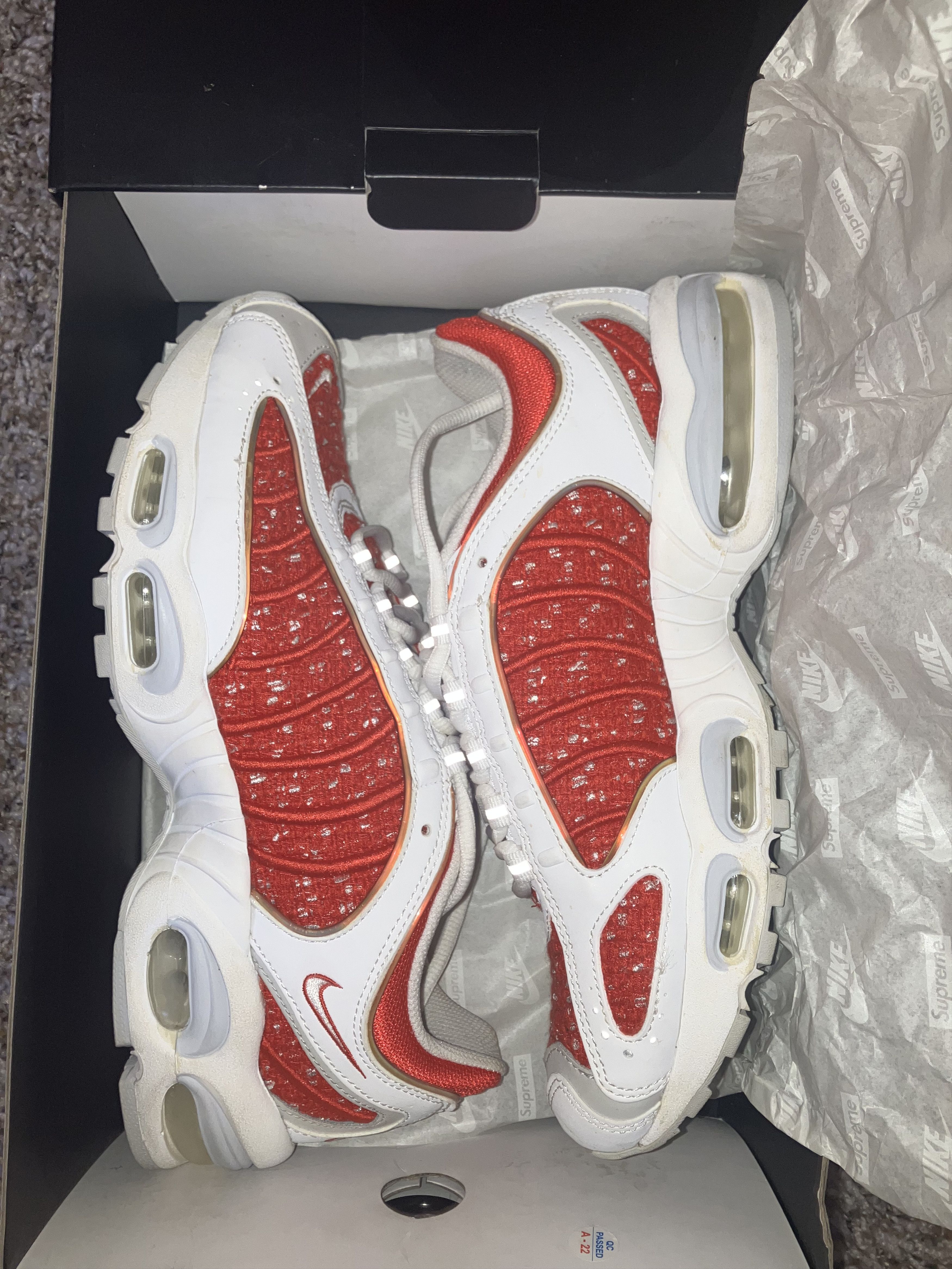 Nike × Supreme Supreme Air Max Tailwind IV / S Size US 9.5 / EU 42-43 - 2 Thumbnail