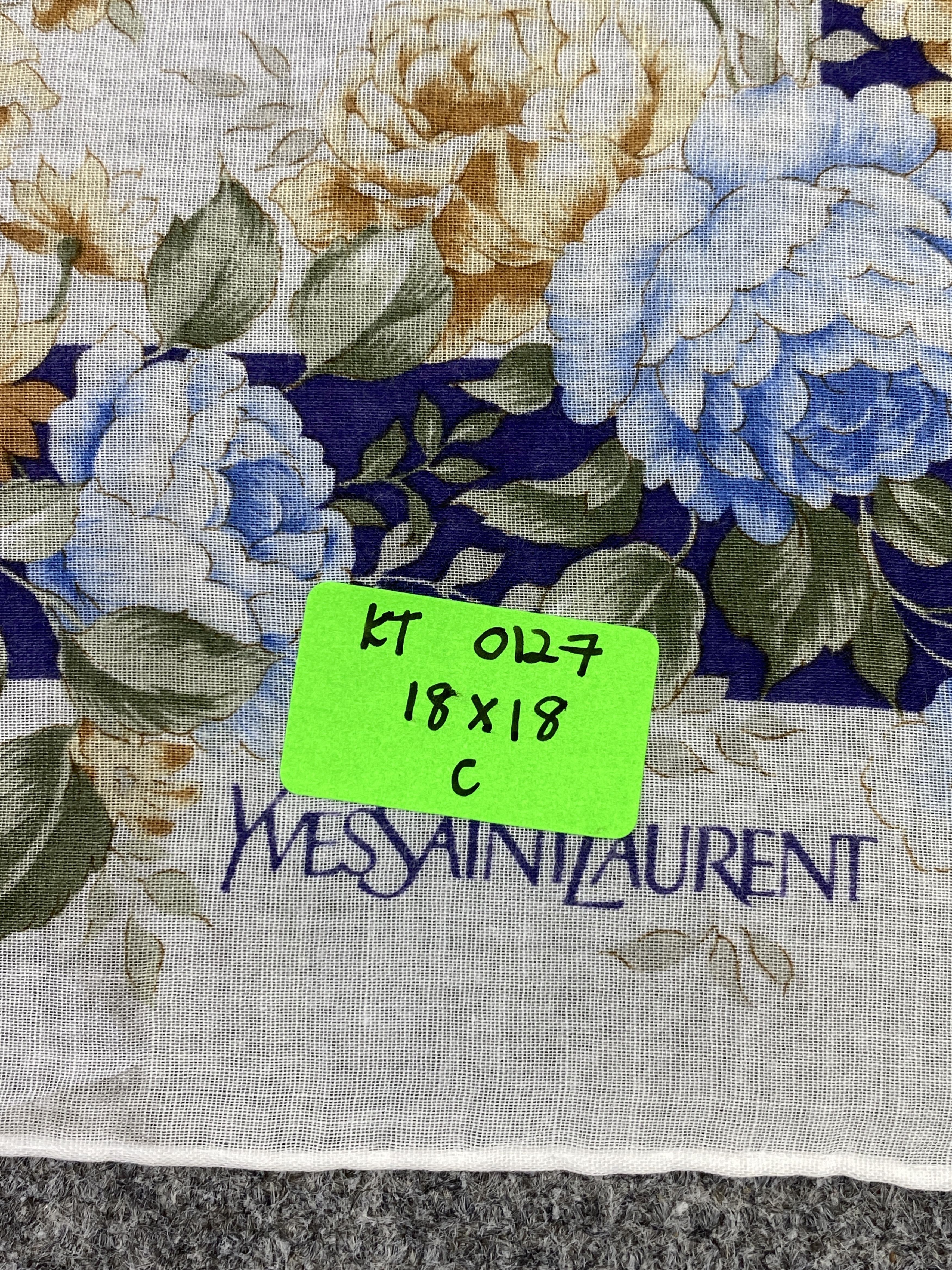 Yves Saint Laurent Vintage Yves Saint Laurent Handkerchief / Neckerchief KT0127 Size ONE SIZE - 8 Thumbnail