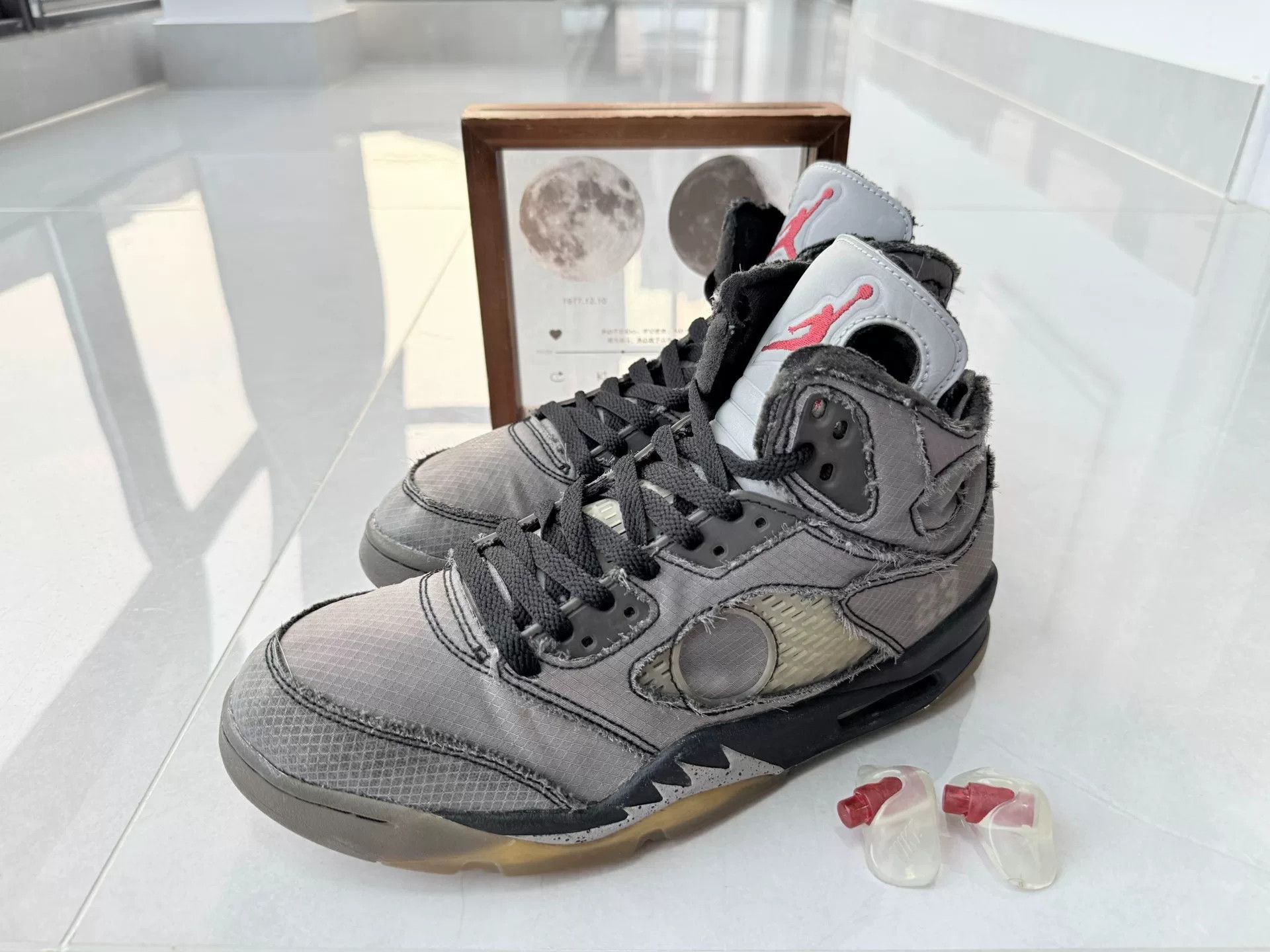 Nike Nike AJ5 Black Lowtop Sneakers 8 Men Size US 8 / EU 41 - 1 Thumbnail