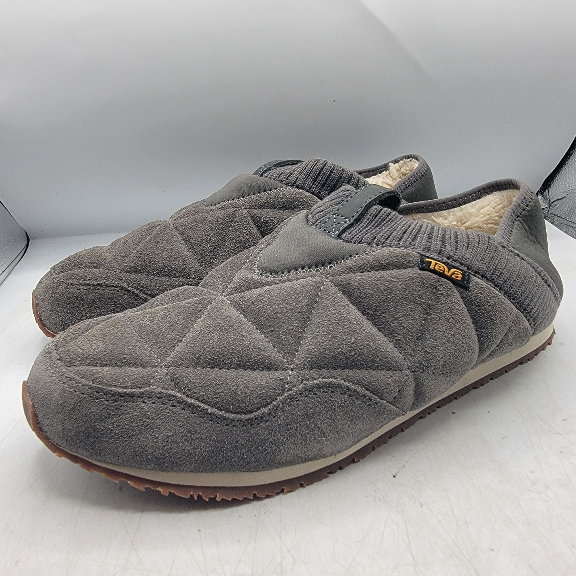 Teva Teva ReEmber Plushed Mens 11 Gray Slipper Shoes Comfort Line Size US 11 / EU 44 - 4 Thumbnail