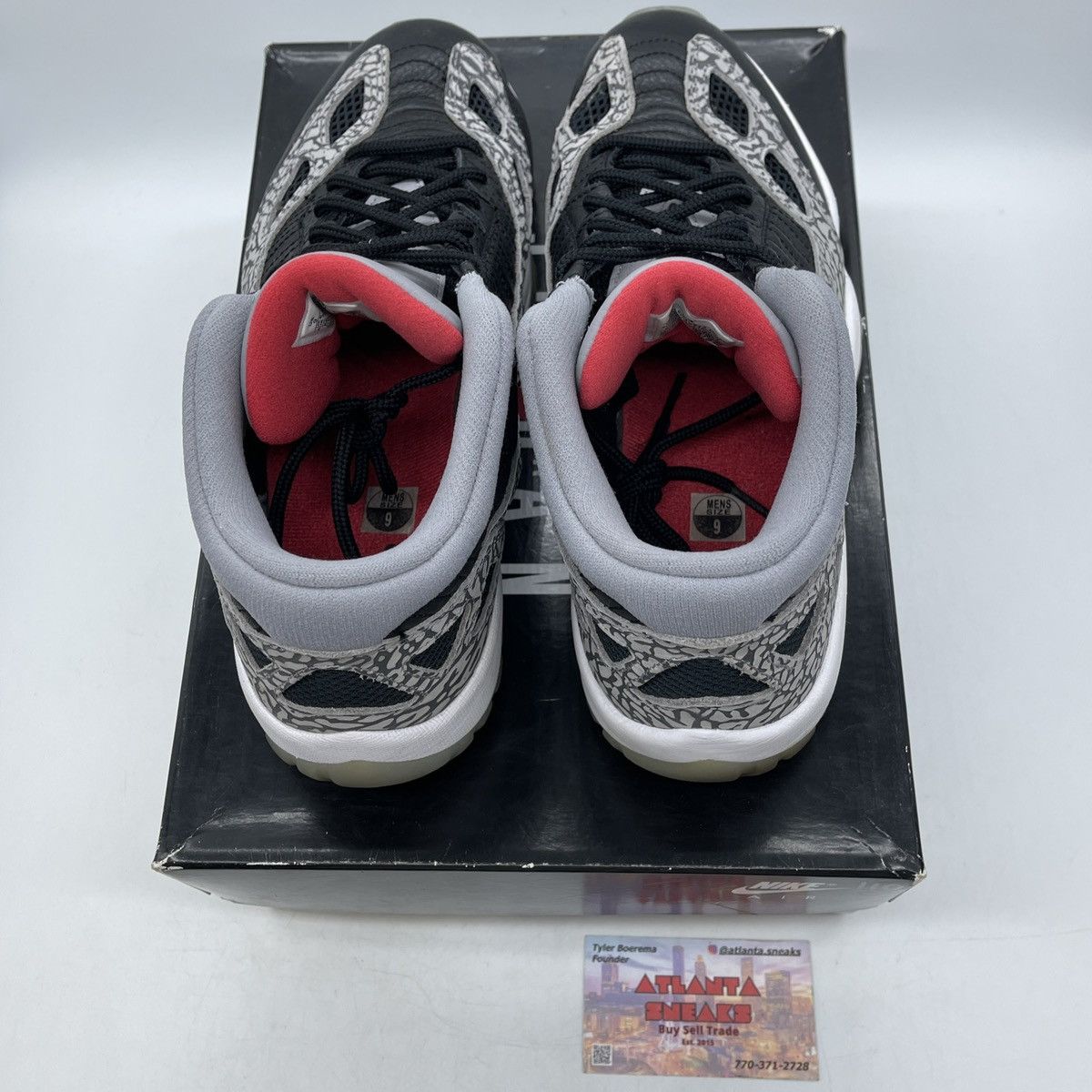 Jordan Brand Air Jordan 11 black cement Size US 9 / EU 42 - 6 Thumbnail