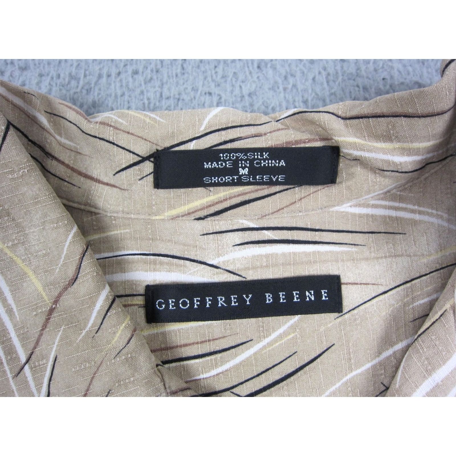 Geoffrey Beene Geoffrey Beene Shirt Mens M Brown Silk Vintage Collar Button-Up Short Sleeve Geometric Pattern Camp Hawaii Size US M / EU 48-50 / 2 - 4 Thumbnail