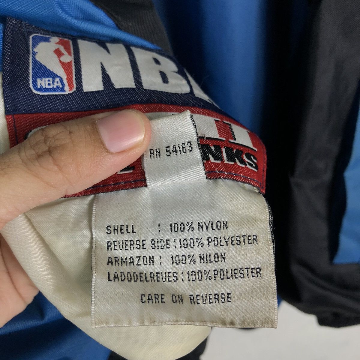 NBA 🔥Vintage Nylon Bomber Jacket NBA 76Ers Big Logo Size US XL / EU 56 / 4 - 24 Thumbnail