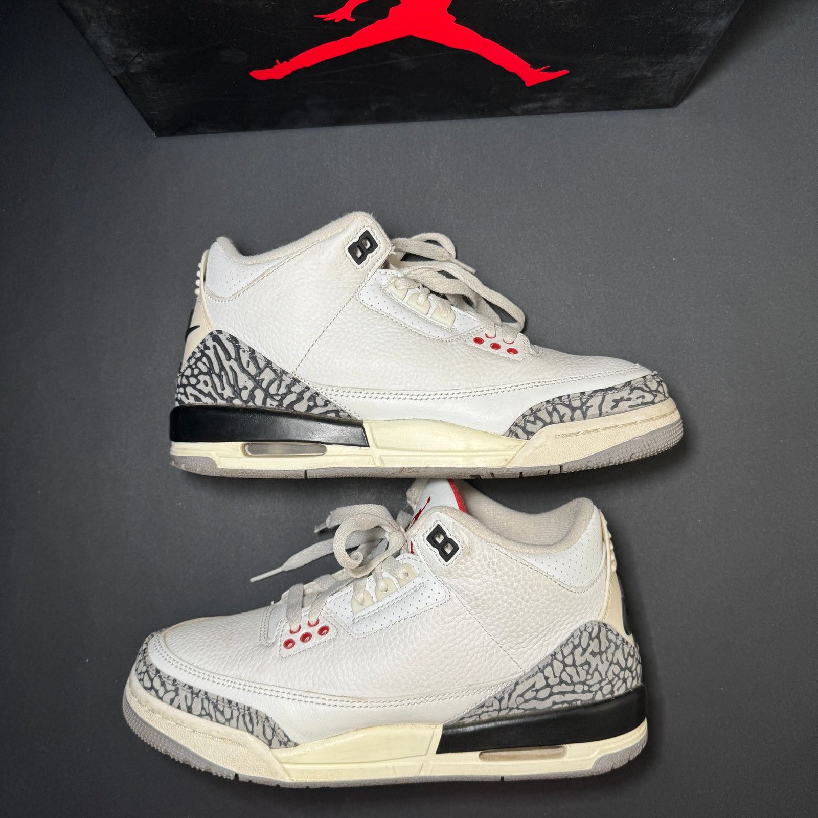 Jordan Brand × Nike Size 6.5 - Air Jordan 3 Retro GS White Cement Reimagined Size US 6.5 / EU 39-40 - 2 Thumbnail