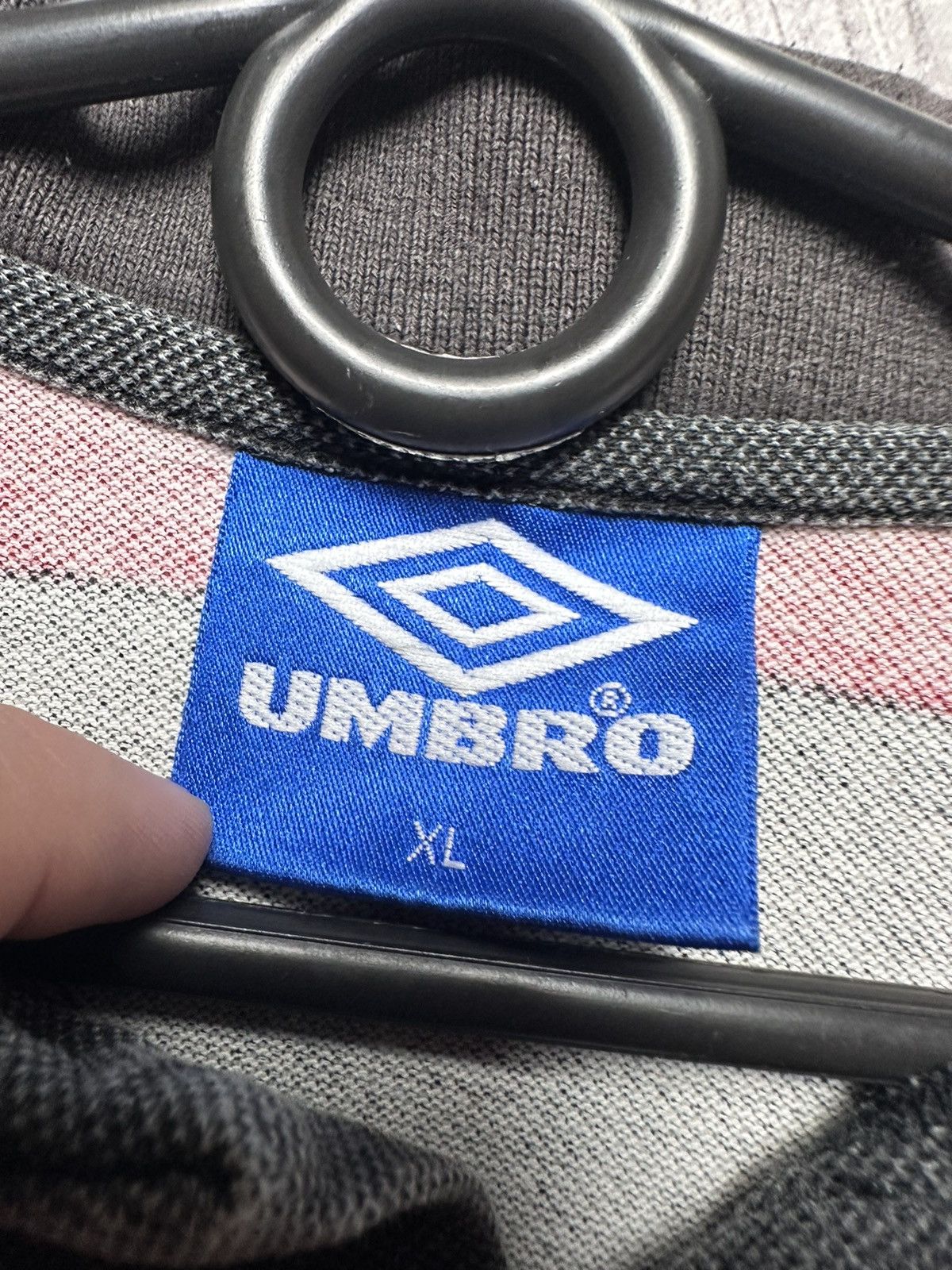 Umbro × Vintage Vintage Umbro Manchester United soccer polo size M striped Size US XL / EU 56 / 4 - 4 Thumbnail