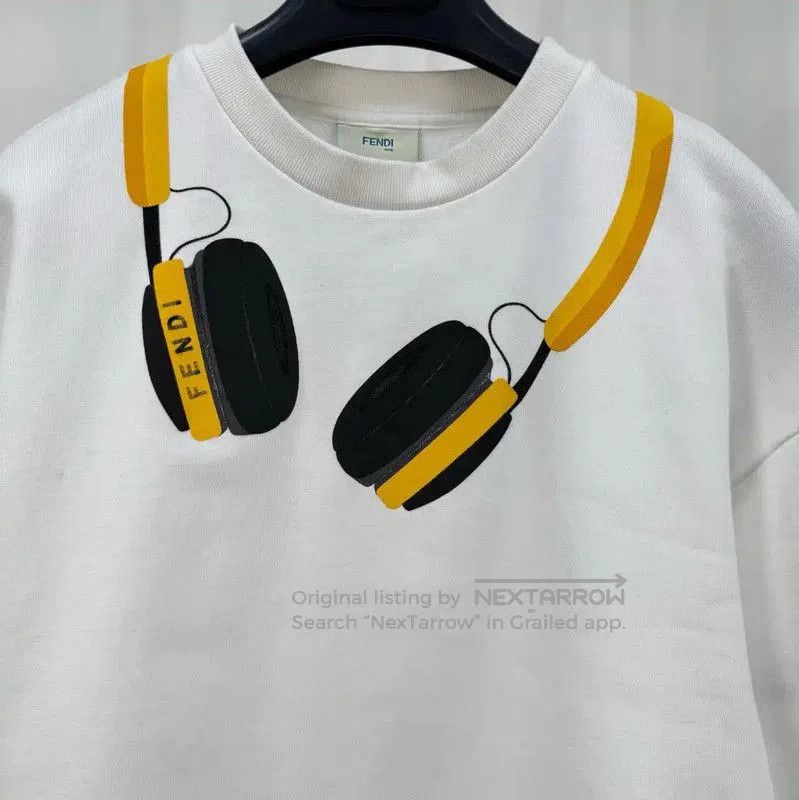 Fendi Fendi White Logo Long Sleeve Sweatshirt . Size L / US 10 / IT 46 - 3 Thumbnail