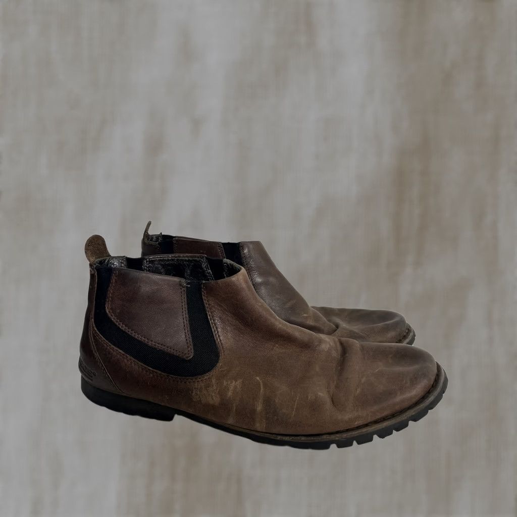 Vintage Bogs Johnny Chelsea Ankle Boots Brown Leather Mens 10 Chelsea Boot Casual Fall Winter M Rubber Outsole 2in Shaft - 2in Size US 10 / EU 43 - 1 Thumbnail