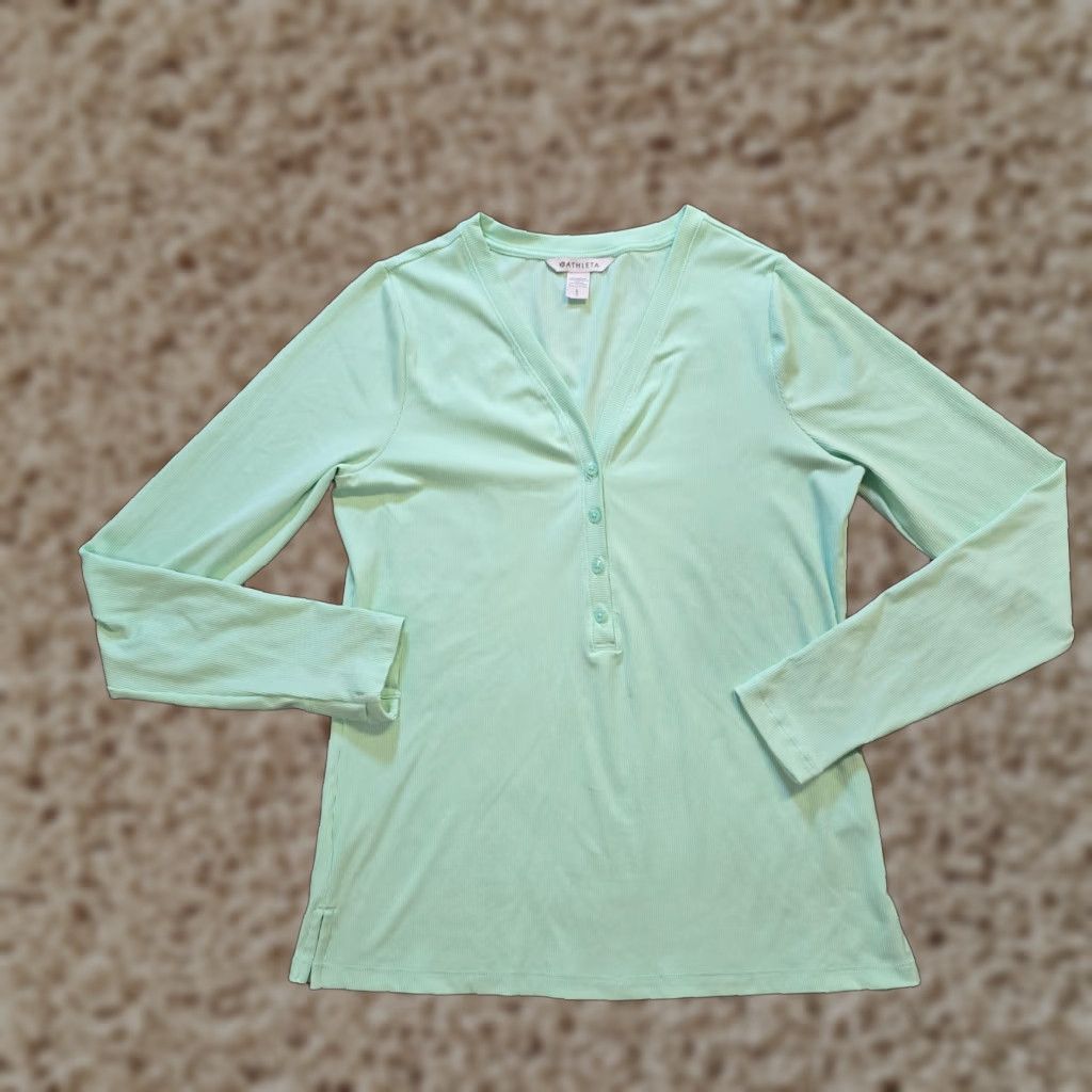 Athleta Athleta Top Womens Size Large Green Henley Ribbed Long Sleeve Stretch Casual Shirt Size L / US 10 / IT 46 - 1 Thumbnail
