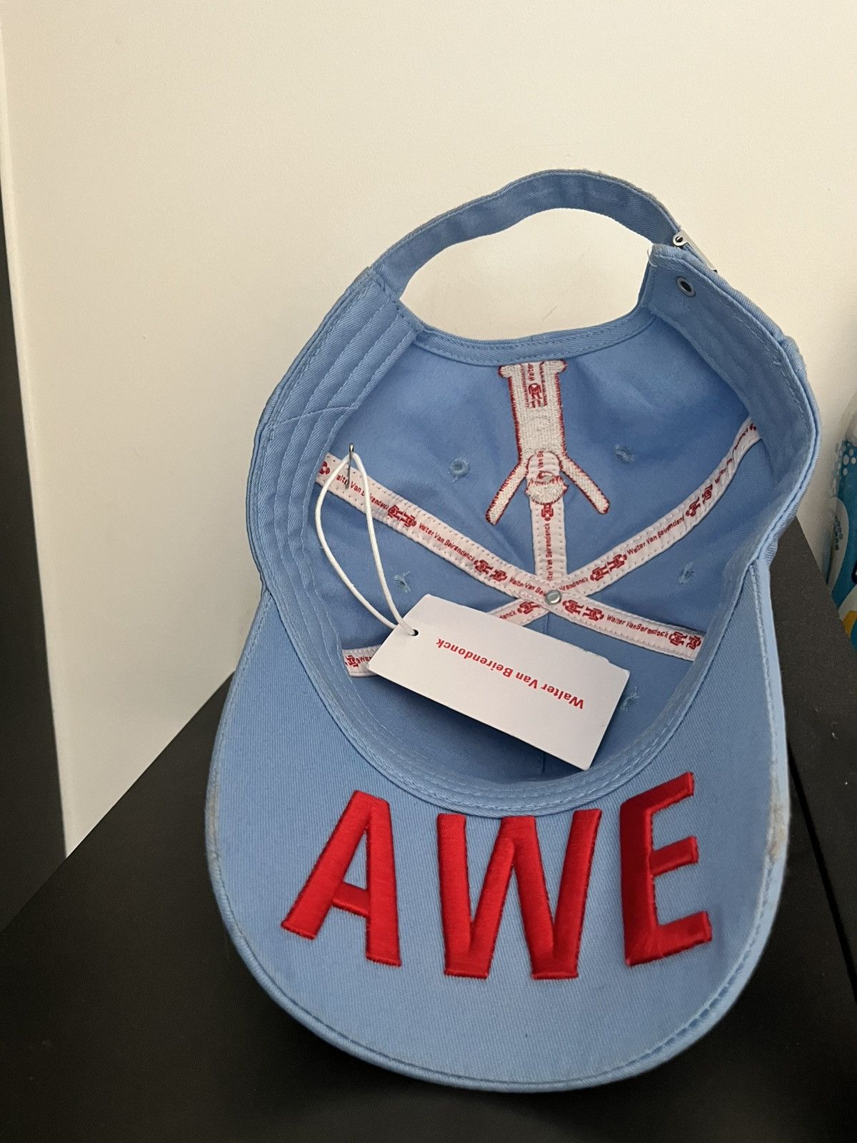 Walter Van Beirendonck Walter Van Bierendonck SS25 W Slogan Cap Size ONE SIZE - 4 Thumbnail
