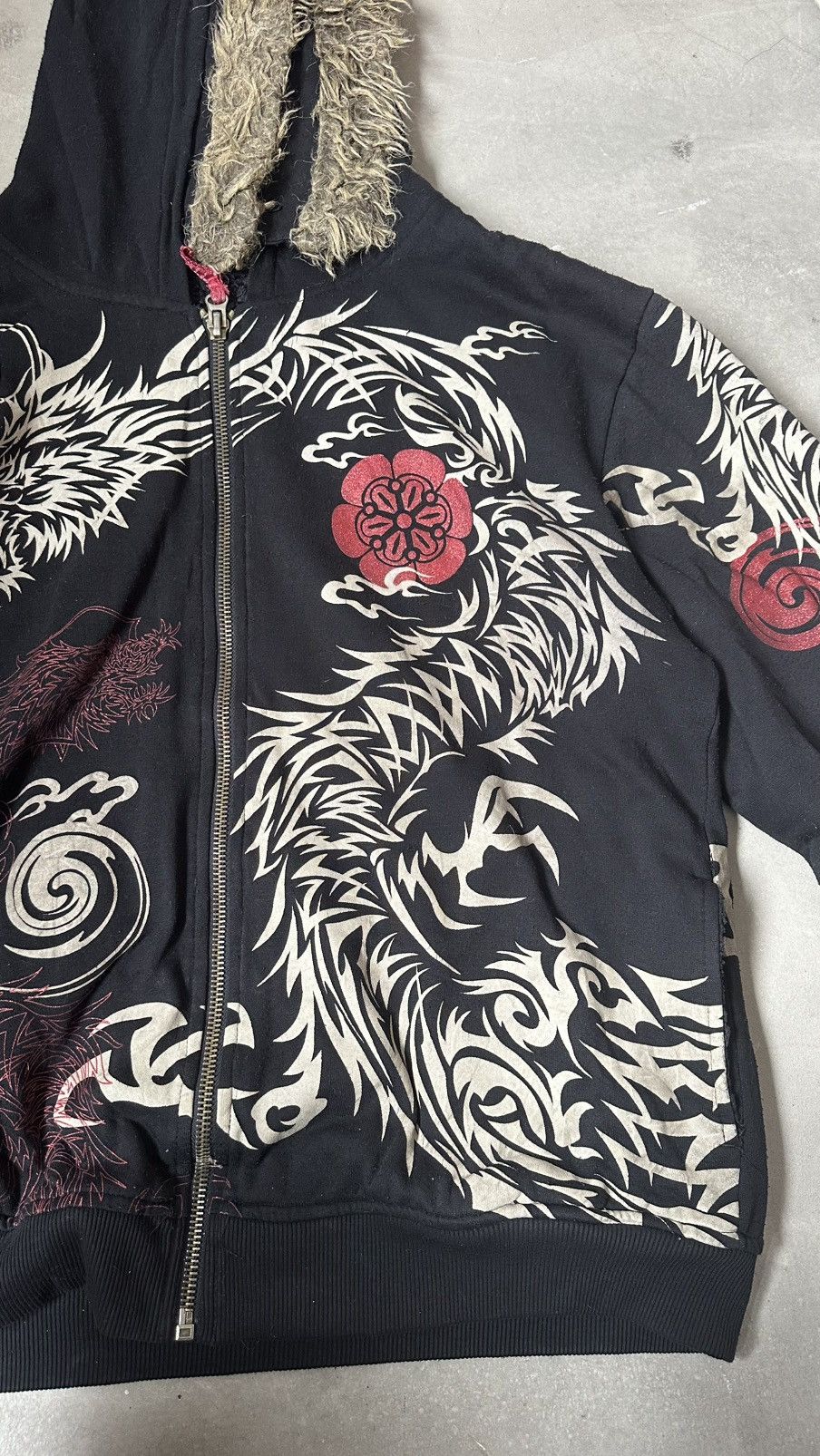Japanese Brand VINTAGE JAPAN DRAGON SHERPA TATTOE HOODIE Size US L / EU 52-54 / 3 - 2 Thumbnail