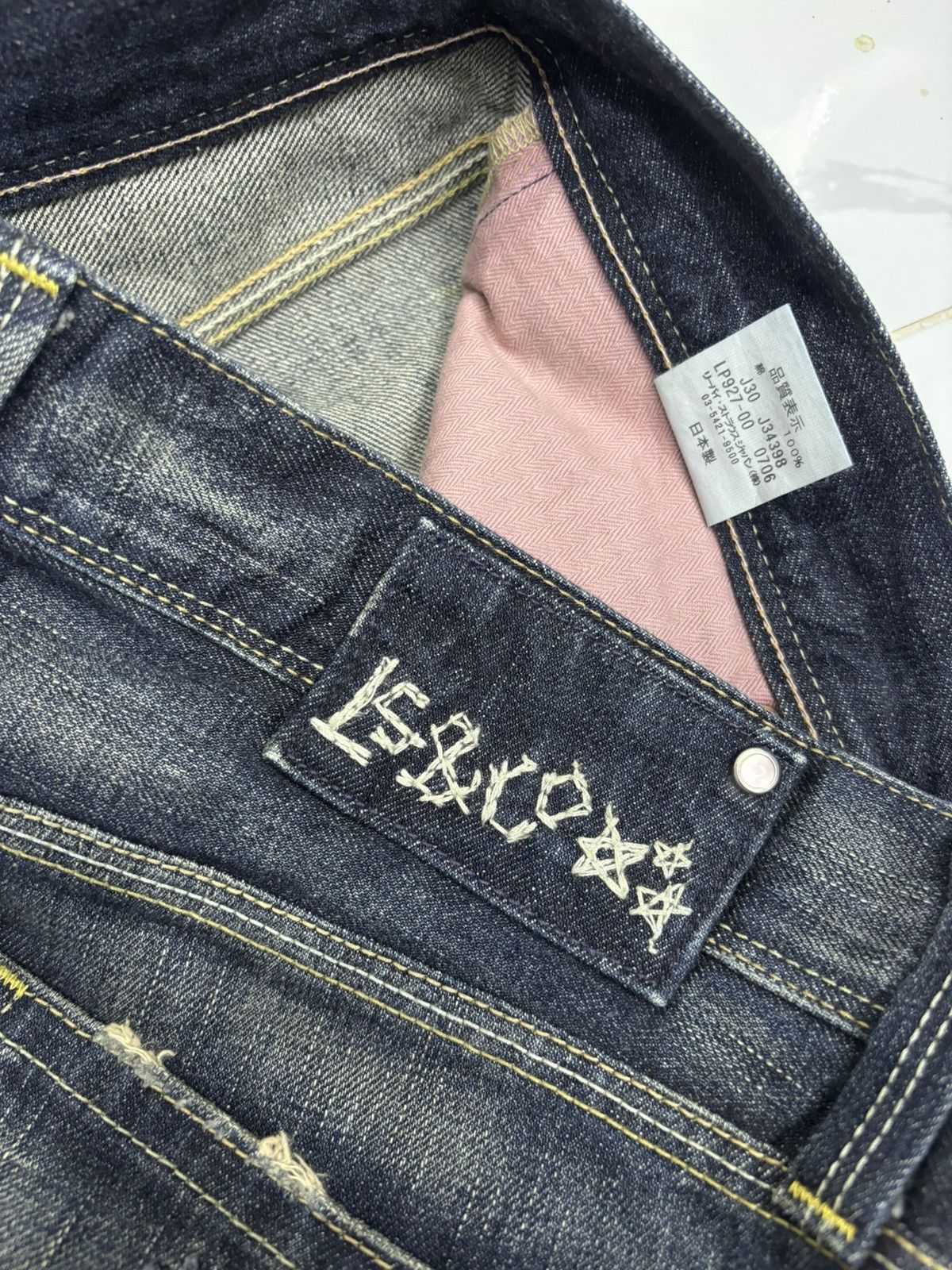 If Six Was Nine FLARE💥LEVIS LADY STYLE FLARED JEANS DISTRESSED DENIM Size 31" - 9 Thumbnail