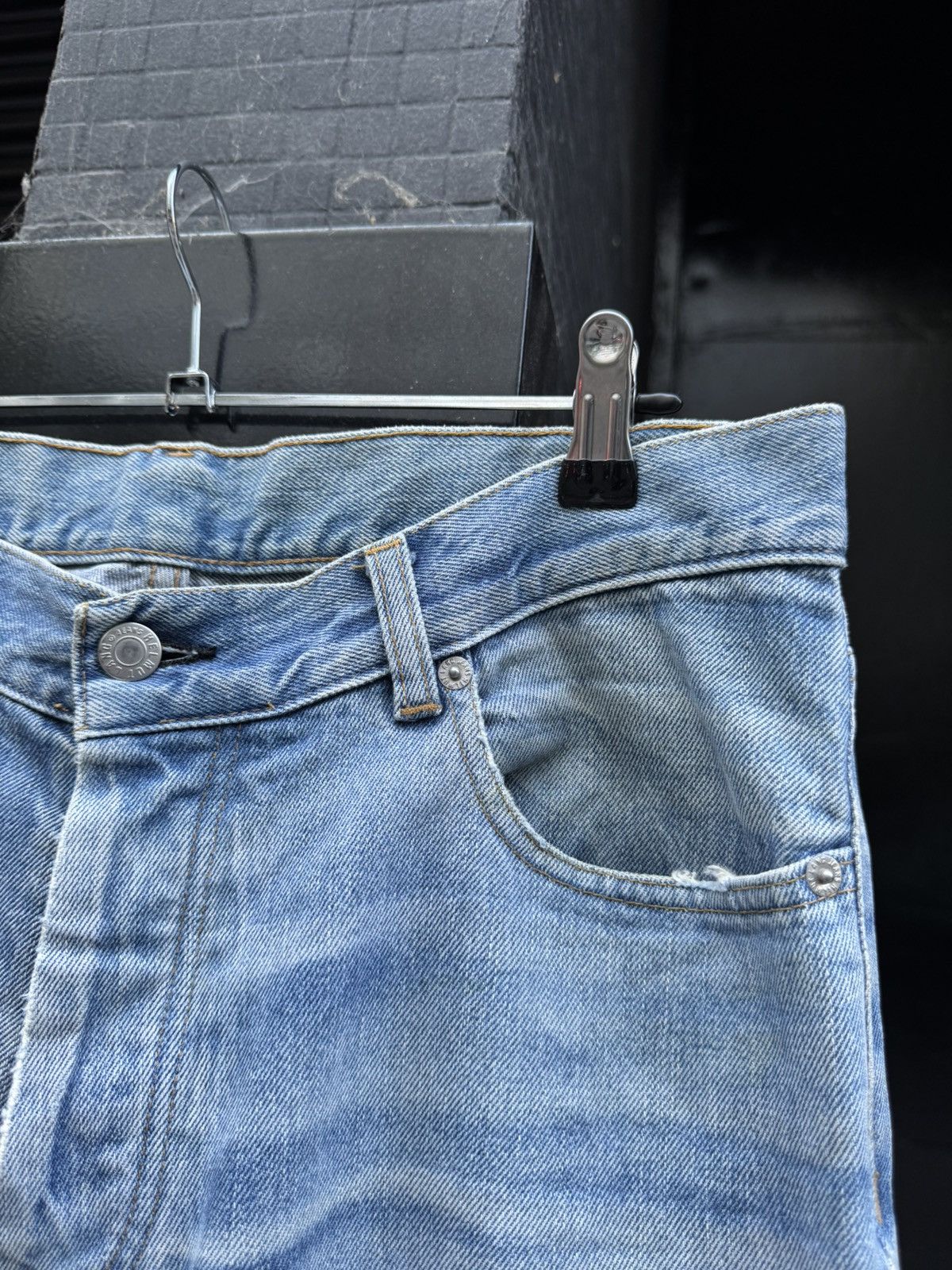 Helmut Lang Helmut Lang 2000 Silver Painter Thrashed Classic Cut Denim Size US 32 / EU 48 - 5 Thumbnail