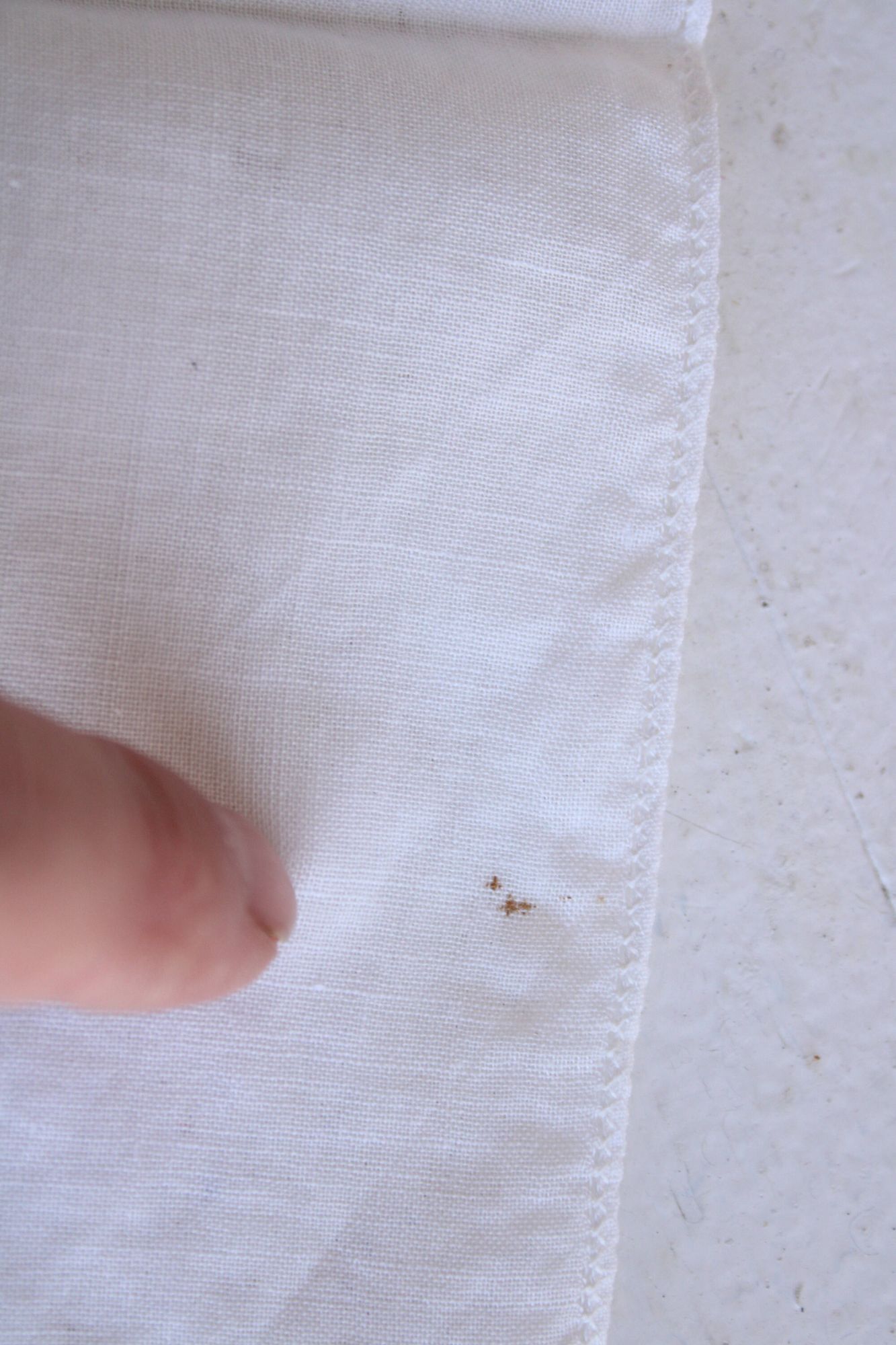 Vintage Vintage 1940s 1950s Handkerchief, White Lace And Floral Embr Size ONE SIZE - 4 Thumbnail