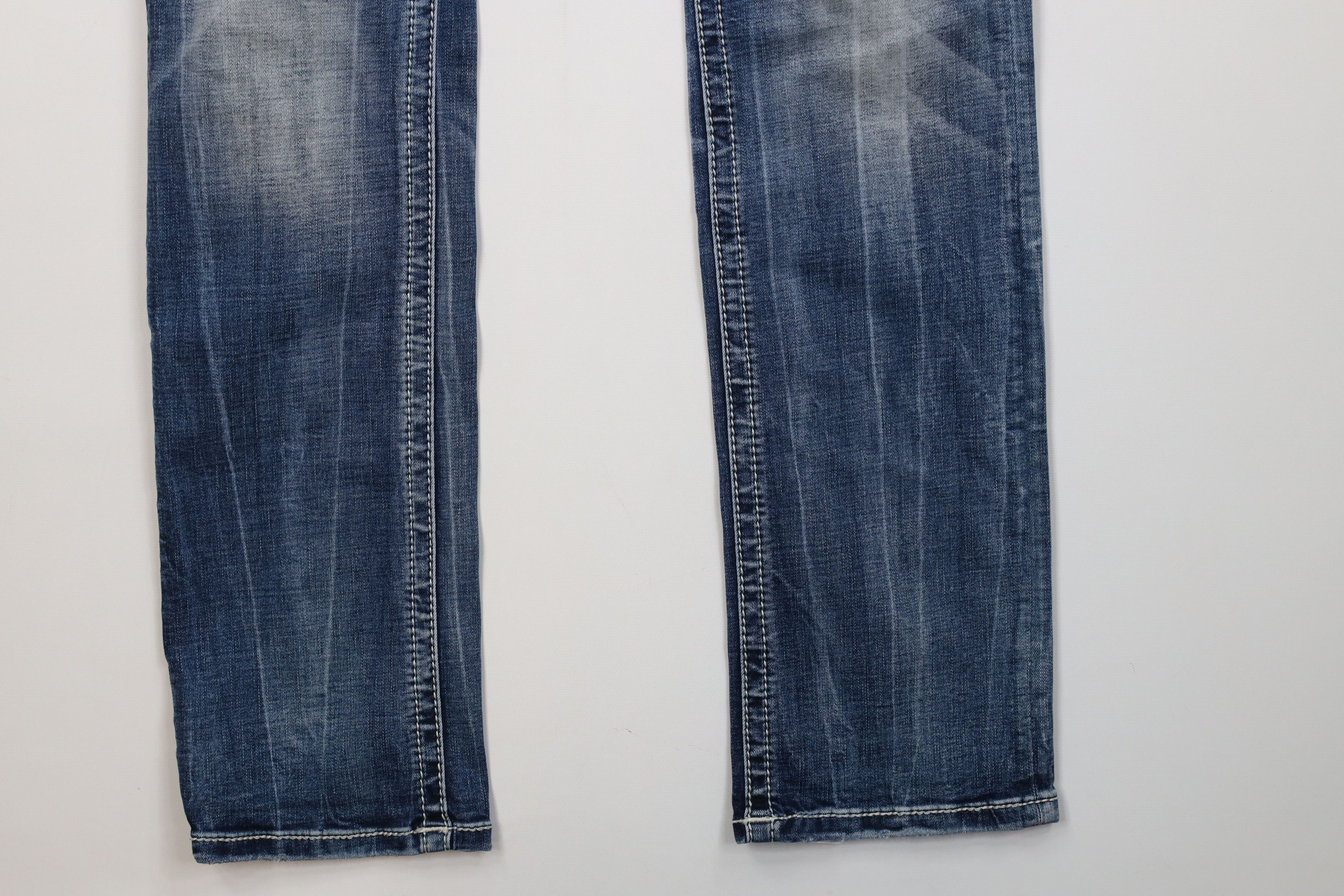 Miss Me Miss Me Mid Rise Straight Leg Jeweled Denim Jeans Stretch Size 28" / US 6 / IT 42 - 5 Thumbnail