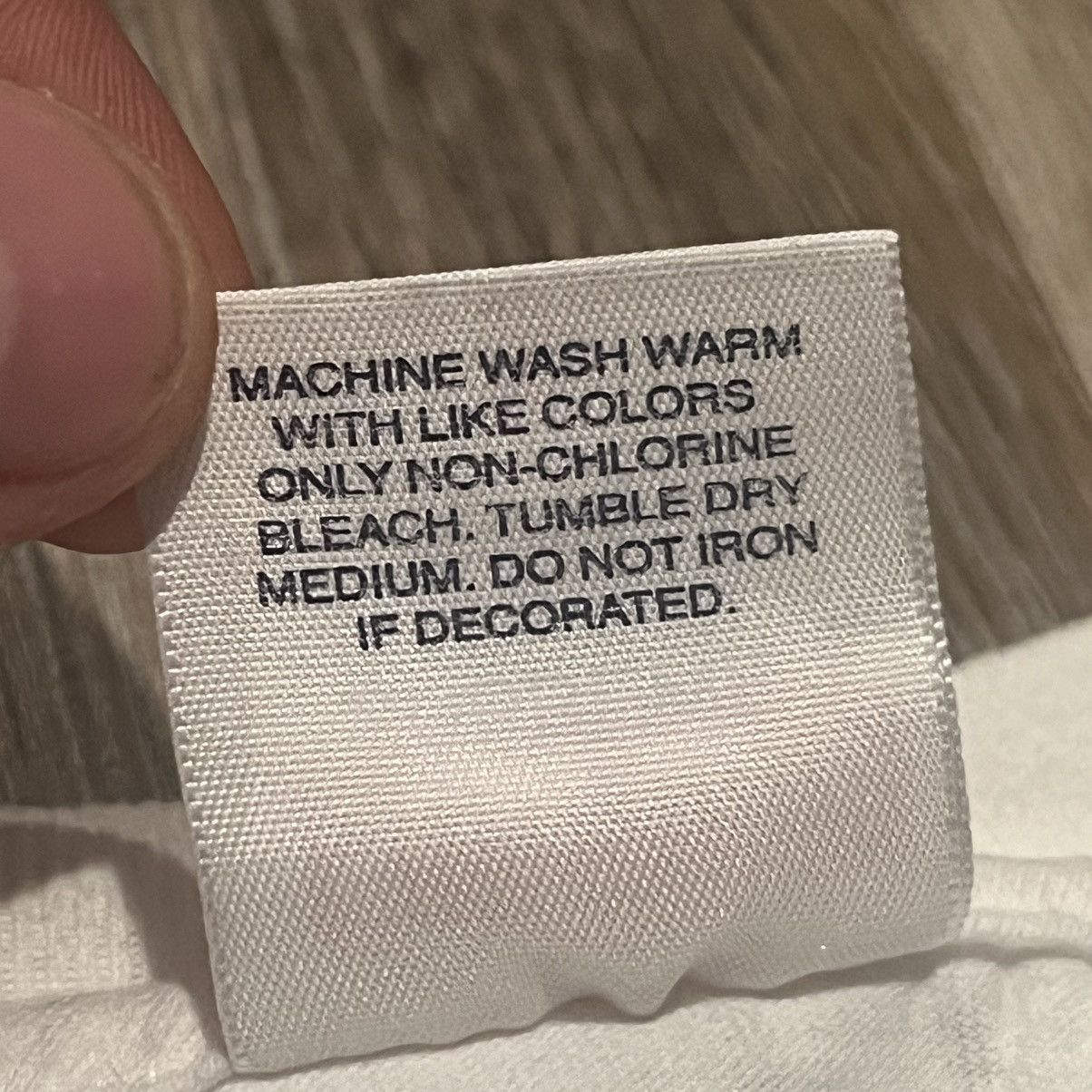 Supreme Supreme Japan Relief Box Logo Tee Rising sun bogo t shirt Size US XL / EU 56 / 4 - 11 Thumbnail