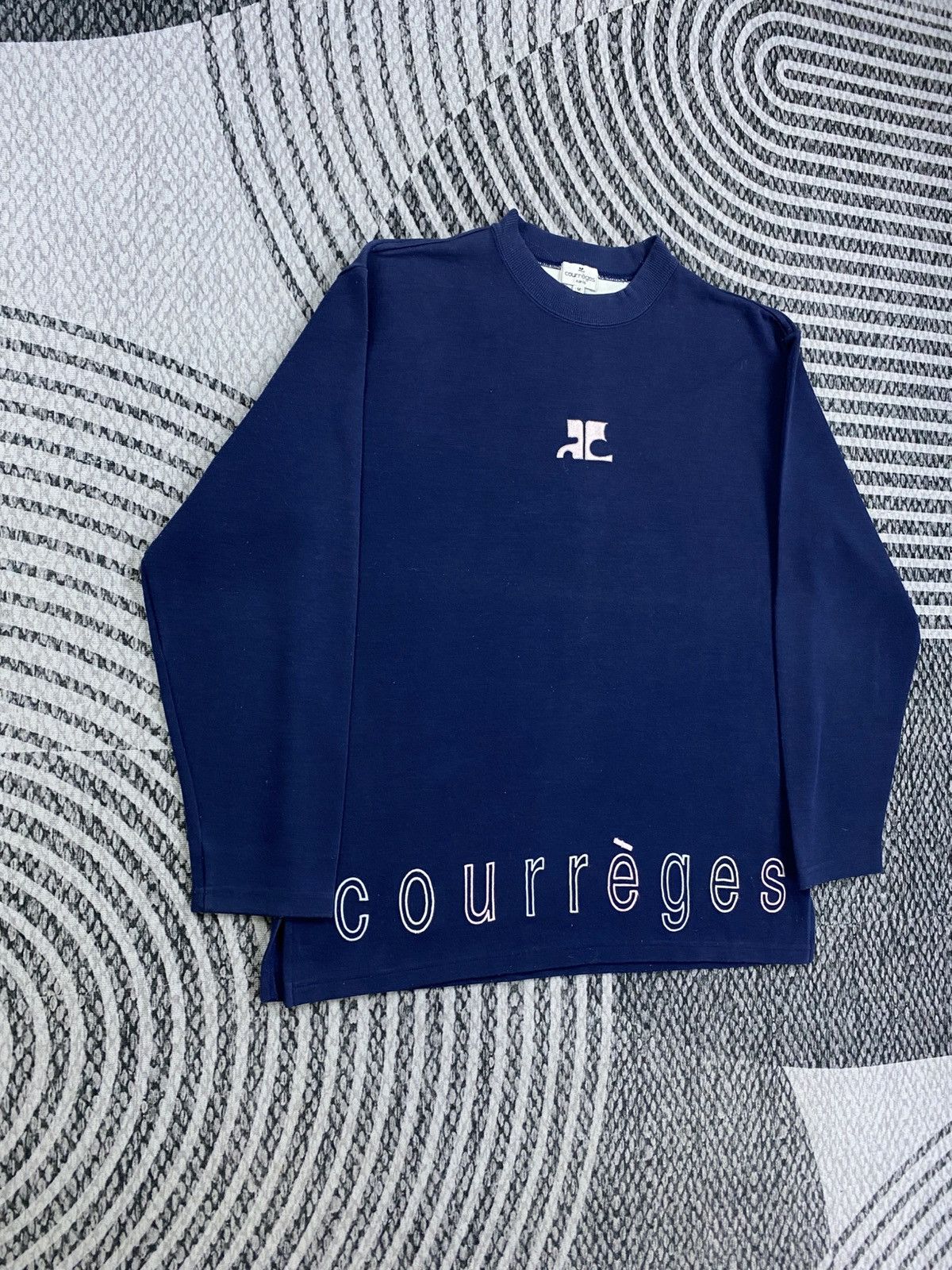 Courreges Vintage Courreges Big Spellout Longsleeve Sweatshirt Size US M / EU 48-50 / 2 - 3 Thumbnail