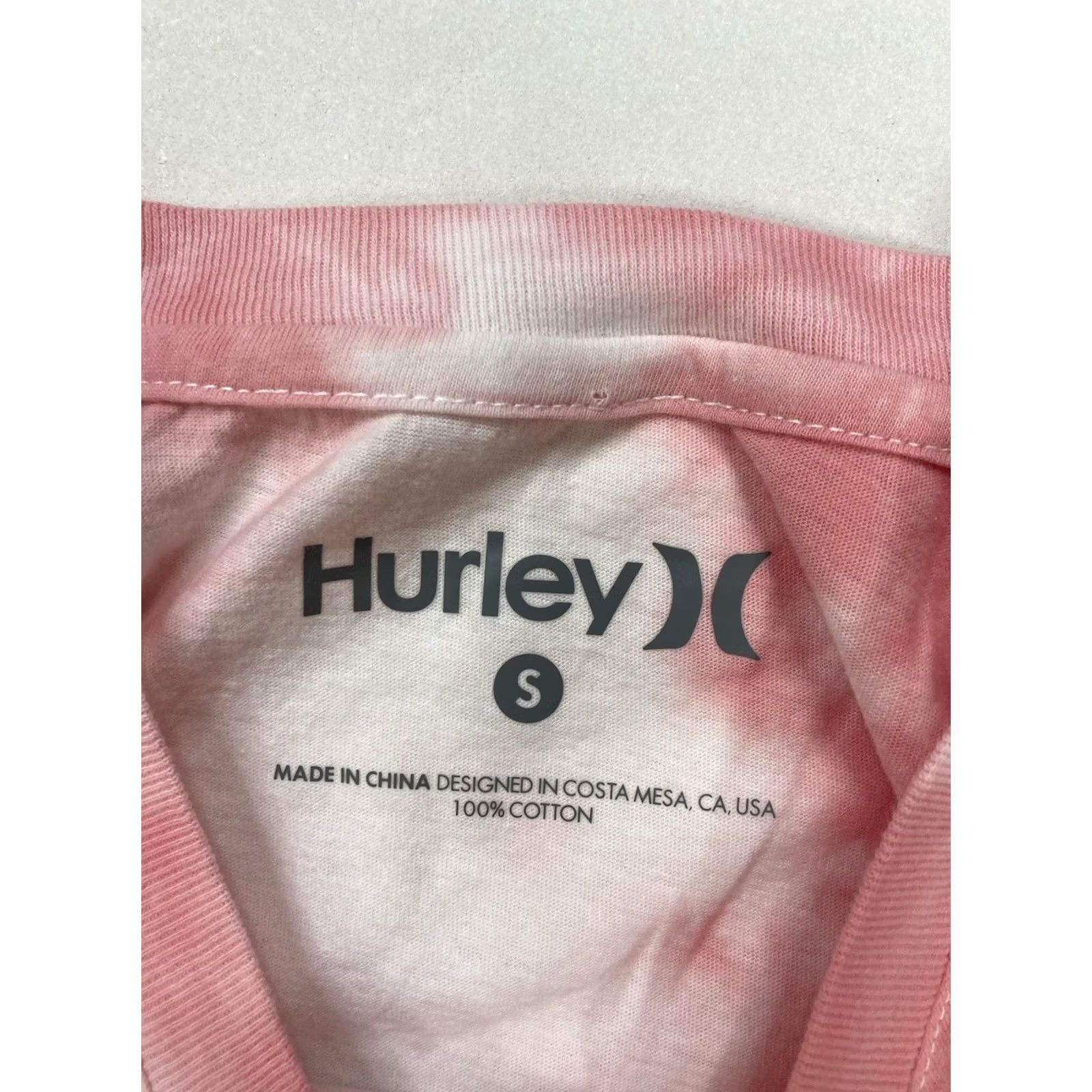 Hurley VINTAGE Hurley T-Shirt Women Small Pink White Tie Dye Tiger Graphic Short Sleeve Crew Neck Pullover Cotton Size S / US 4 / IT 40 - 4 Thumbnail