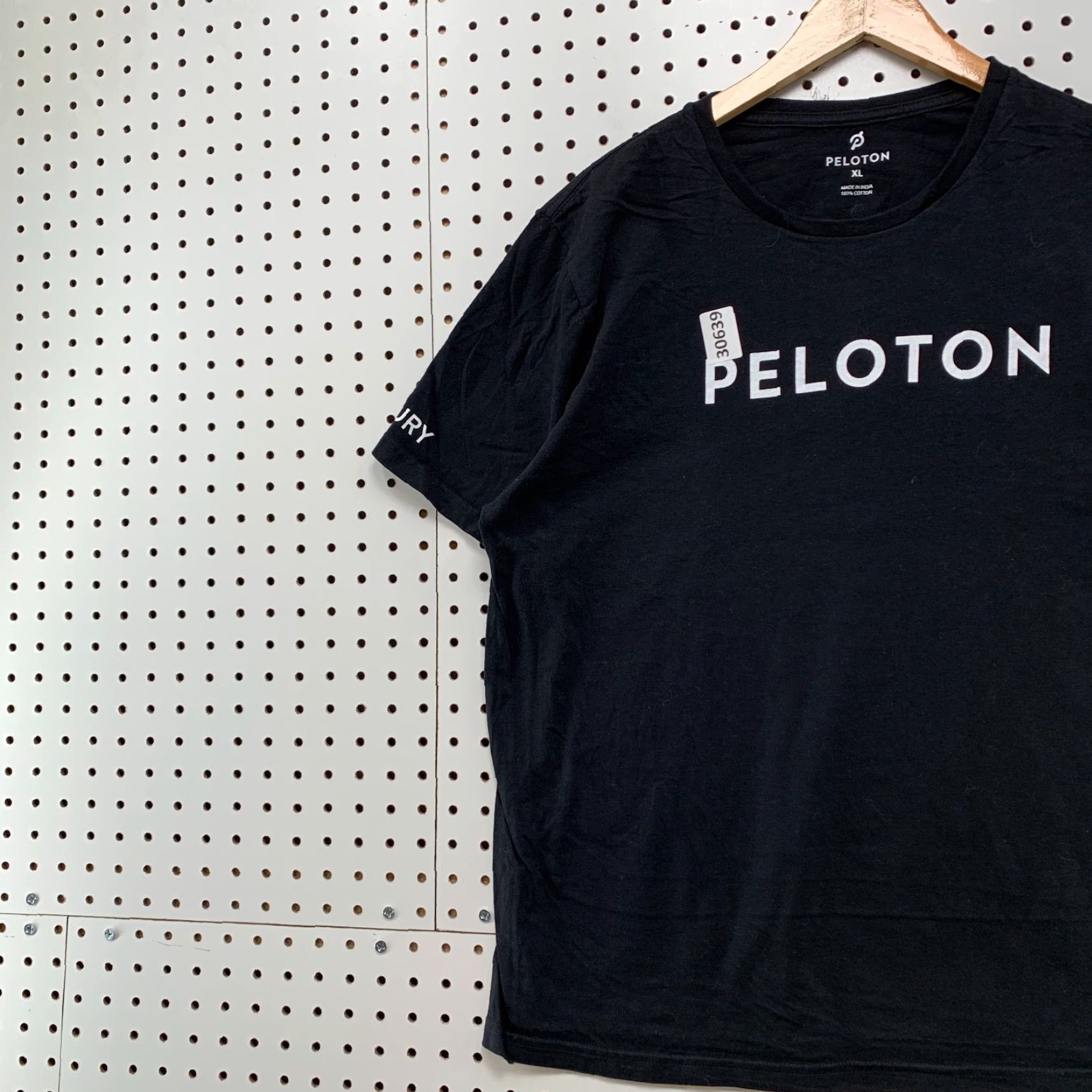 Vintage Peloton Active Shirt Mens Large Short Sleeve 100 Century Black 22x27.5 Century Short Sleeve Mens L Black Active Shirt Peloton Size US L / EU 52-54 / 3 - 3 Thumbnail
