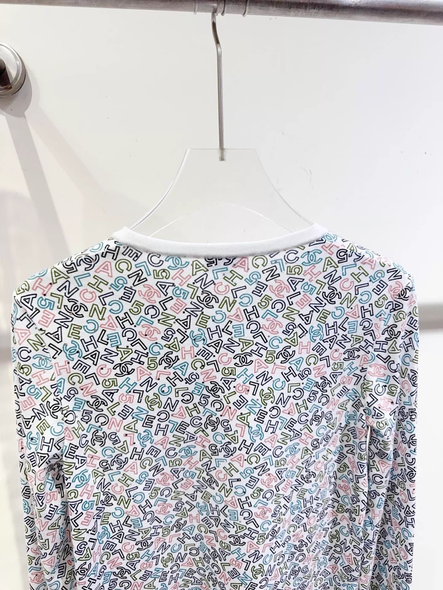 Chanel Chanel 21P Women's Sequin Top 34 Like New Size XS / US 0-2 / IT 36-38 - 4 Thumbnail