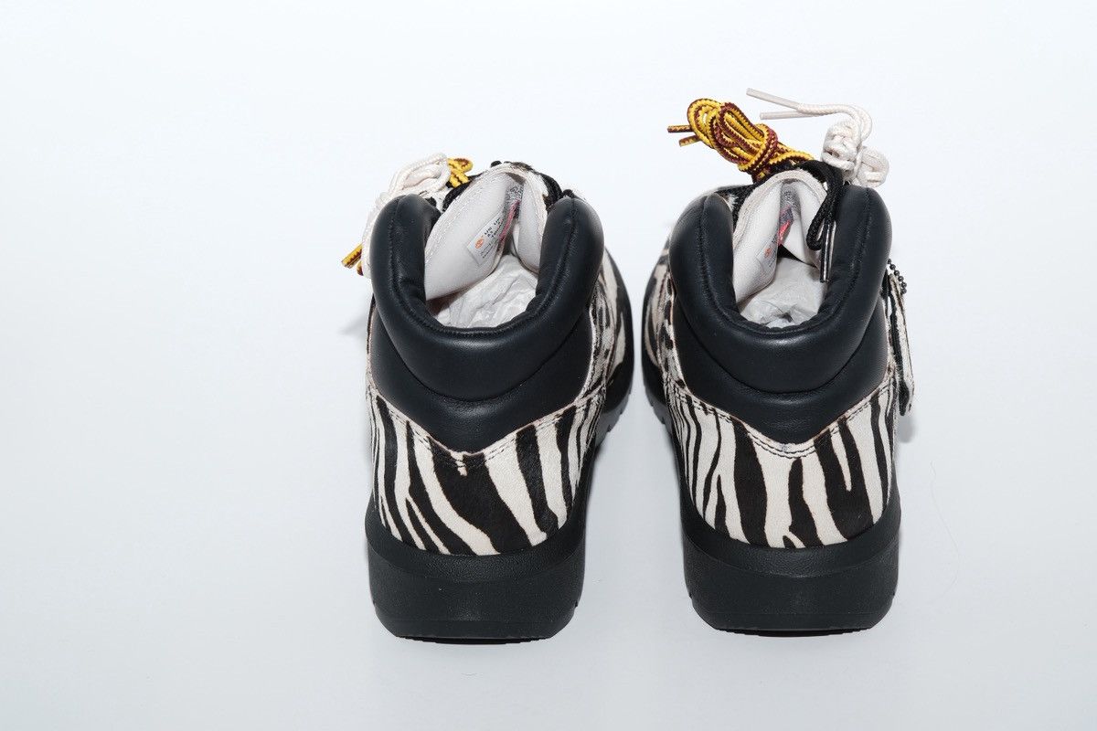 Supreme × Timberland Supreme Timberland Field Boot Zebra FW24 Week13 Size US 8.5 / EU 41-42 - 4 Thumbnail