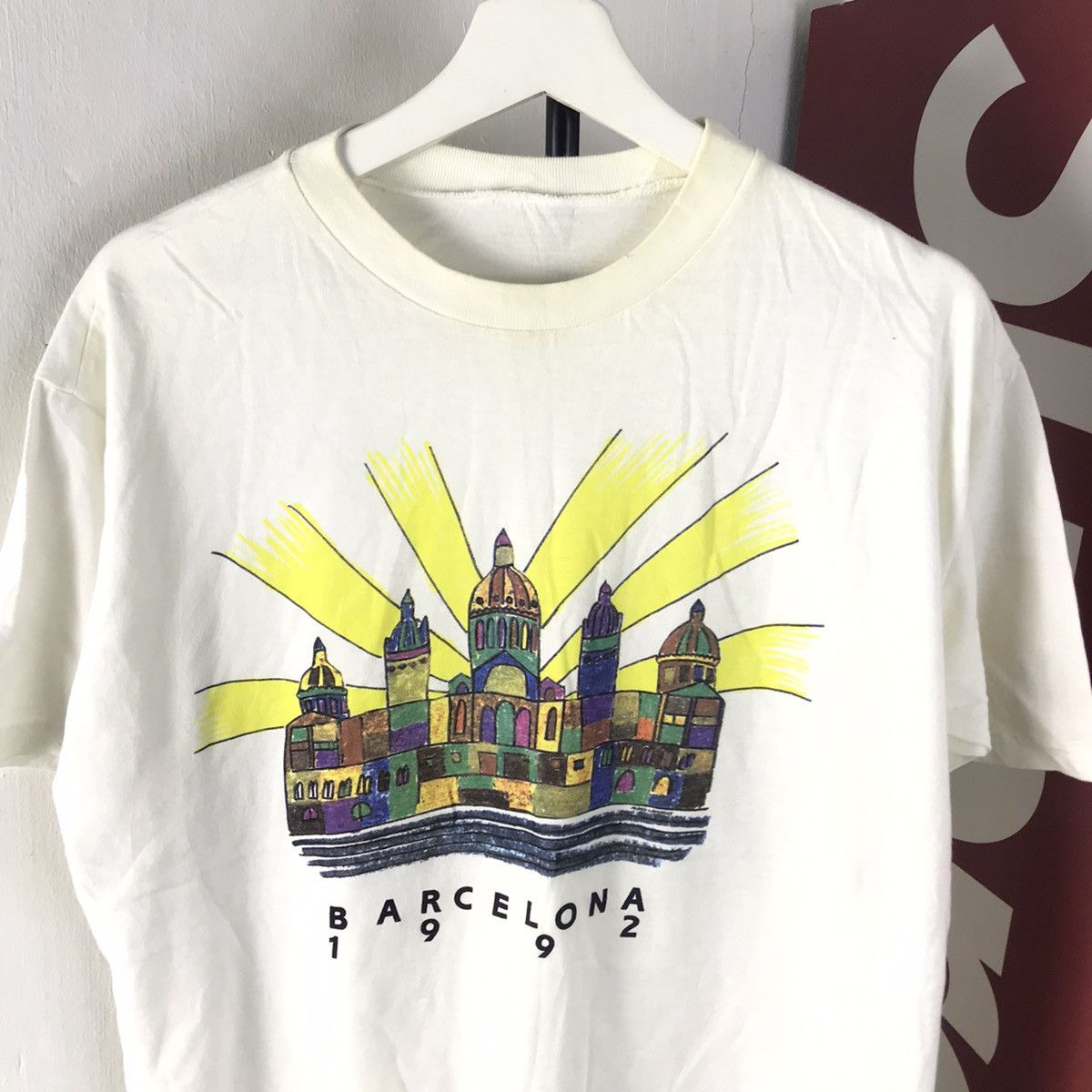 Art Comes First Rare Vintage 1992 USA Olympic Basketball Barcelona T-Shirt Size US L / EU 52-54 / 3 - 3 Thumbnail