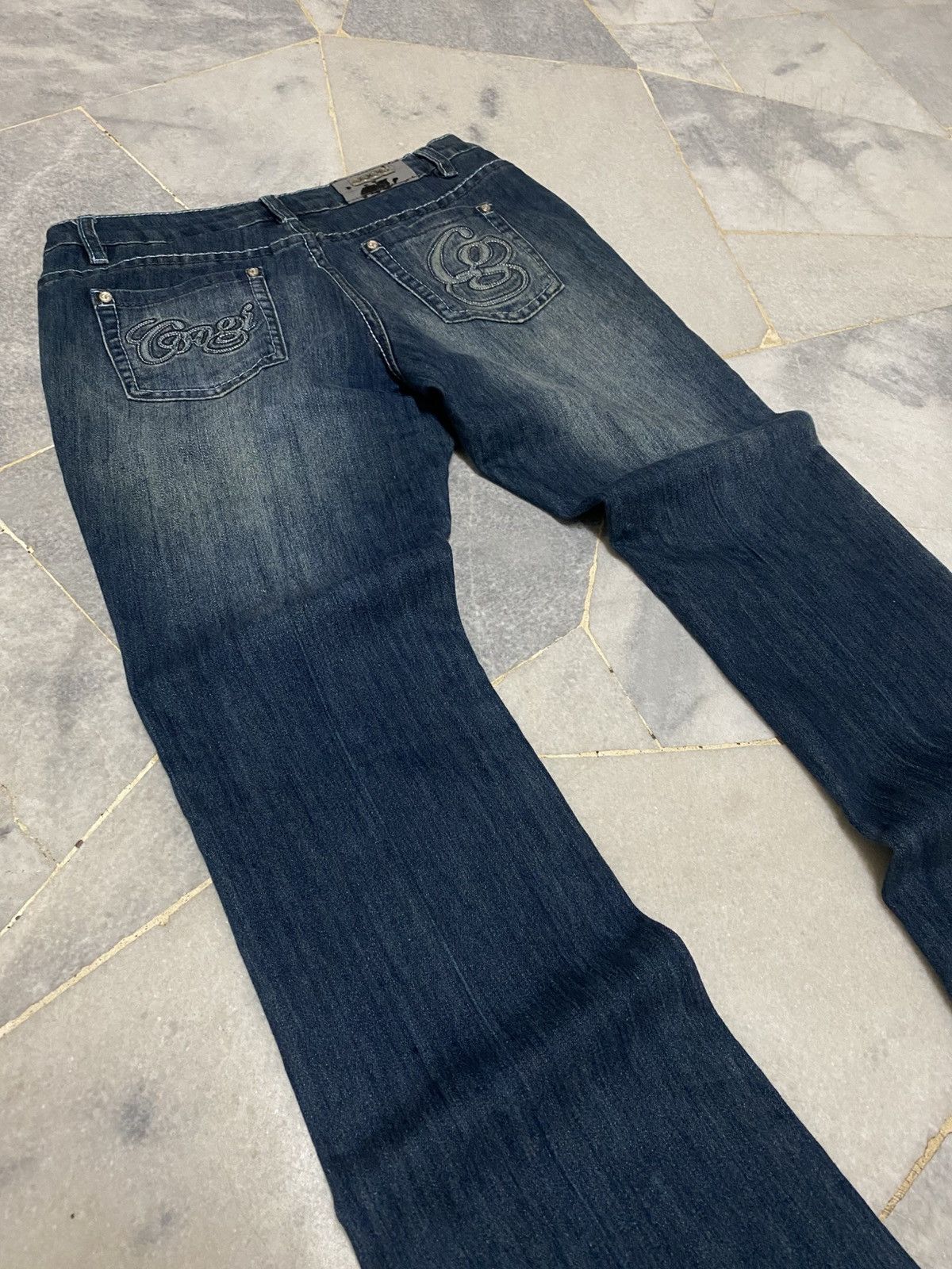 Coogi Vintage COOGI Embroidered Logo Denim Jeans - Y2K Flare Size 30" / US 8 / IT 44 - 16 Thumbnail