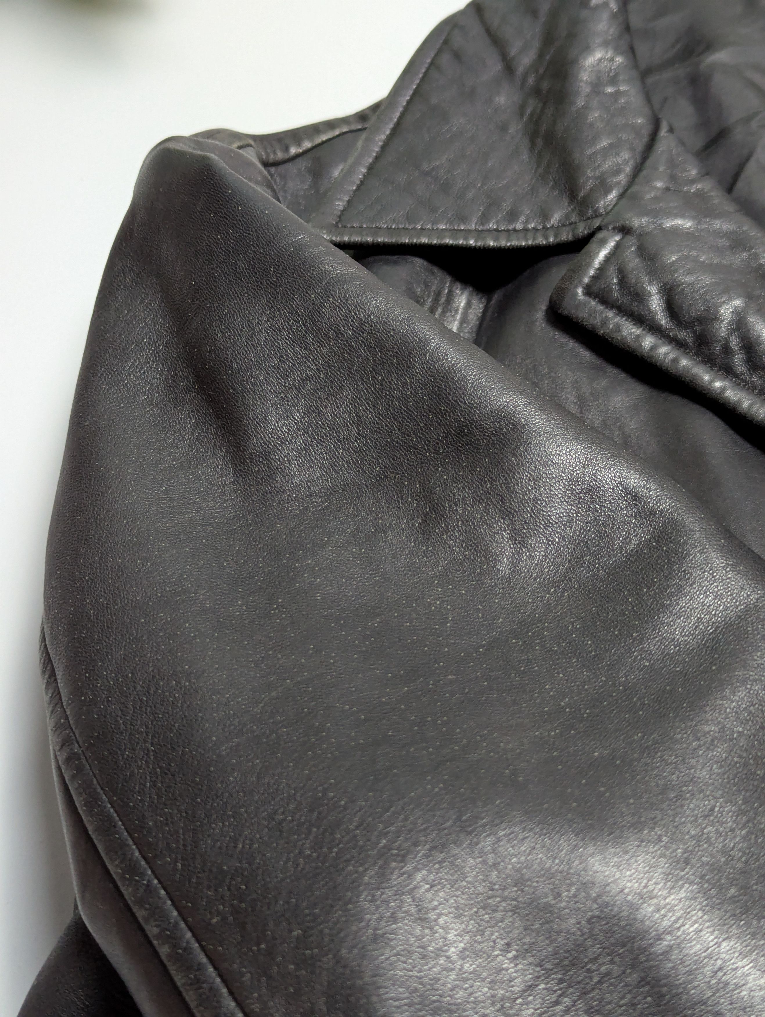 Hugo Boss VTG Hugo Boss Black Leather Jacket Coat L/XL Size US L / EU 52-54 / 3 - 11 Thumbnail
