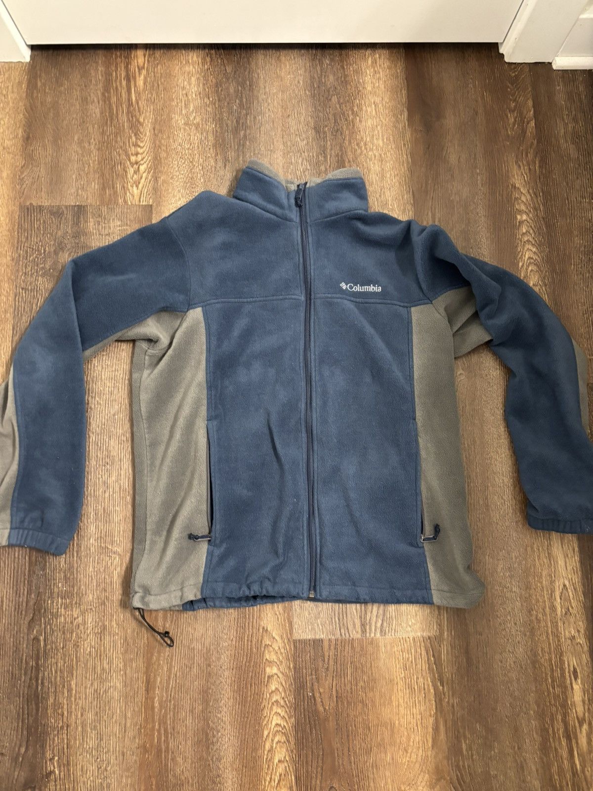 Columbia Columbia Blue and Grey light jacket Size US L / EU 52-54 / 3 - 1 Thumbnail