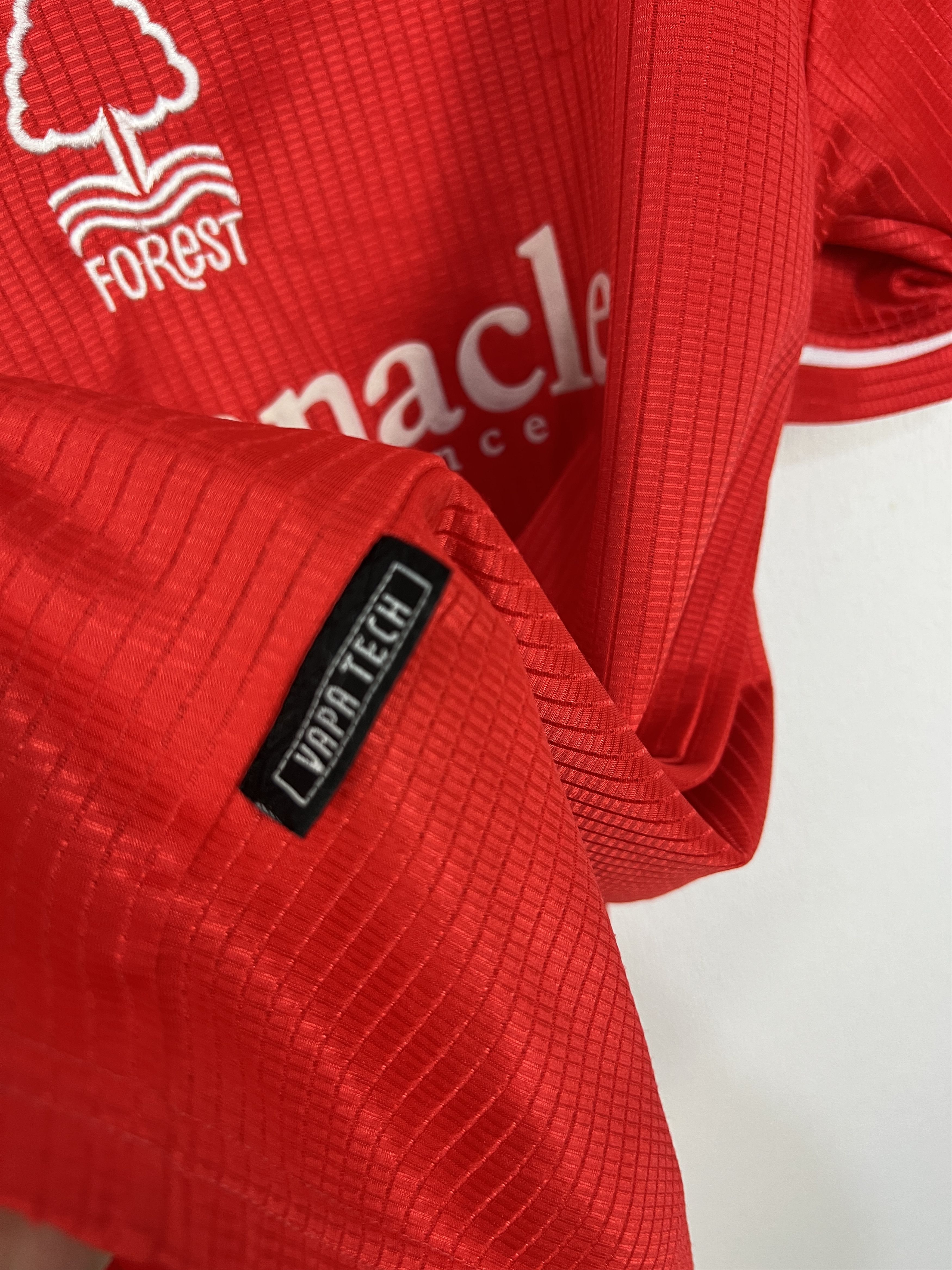 Umbro Nottingham Forest Home football shirt 1998 Soccer Umbro Size US XL / EU 56 / 4 - 4 Thumbnail