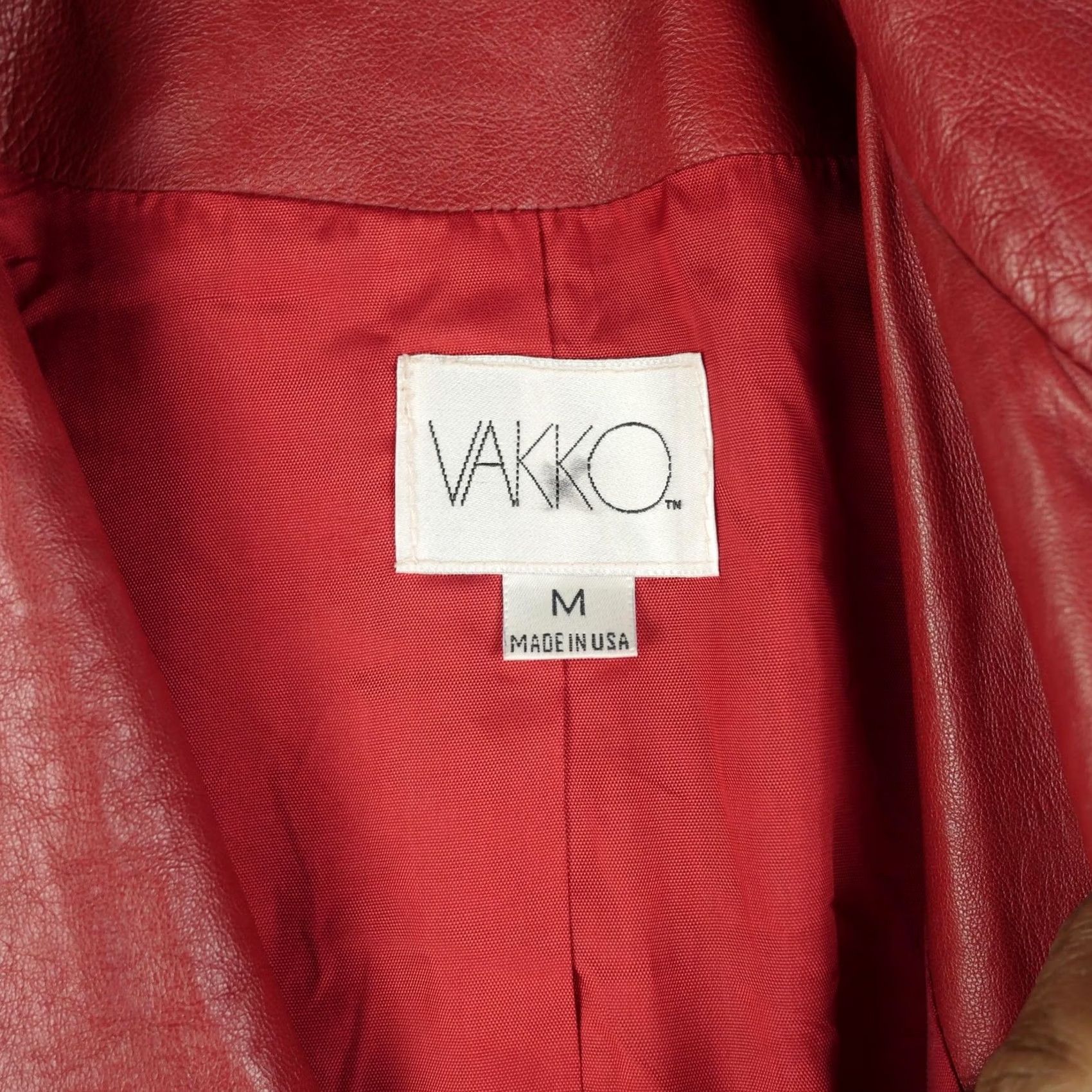 Epaulet VINTAGE Vakko Coat Womens Medium Red Leather Trench Epaulets Pockets Made USA Size M / US 6-8 / IT 42-44 - 3 Thumbnail
