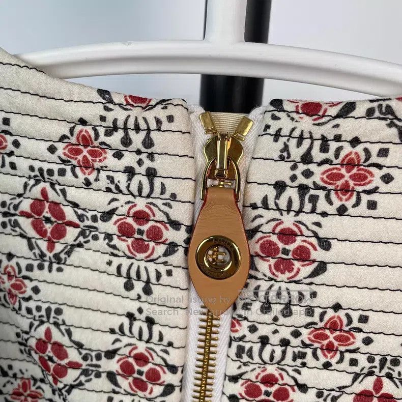Louis Vuitton Louis Vuitton Retro French Floral Full Print Long Sleeve Size XS / US 0-2 / IT 36-38 - 6 Thumbnail
