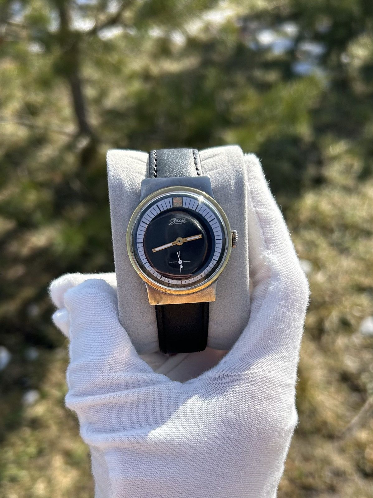 Vintage Vintage Watch Zim USSR Soviet Mechanical Retro 1970s Size ONE SIZE - 2 Thumbnail