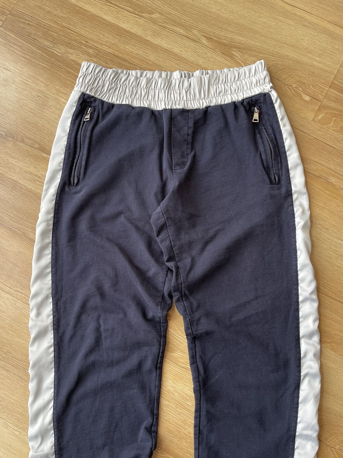 Dolce & Gabbana 90s Dolce Gabbana Stripped Sweatpants Retro Sportswear Y2K Size US 30 / EU 46 - 10 Thumbnail
