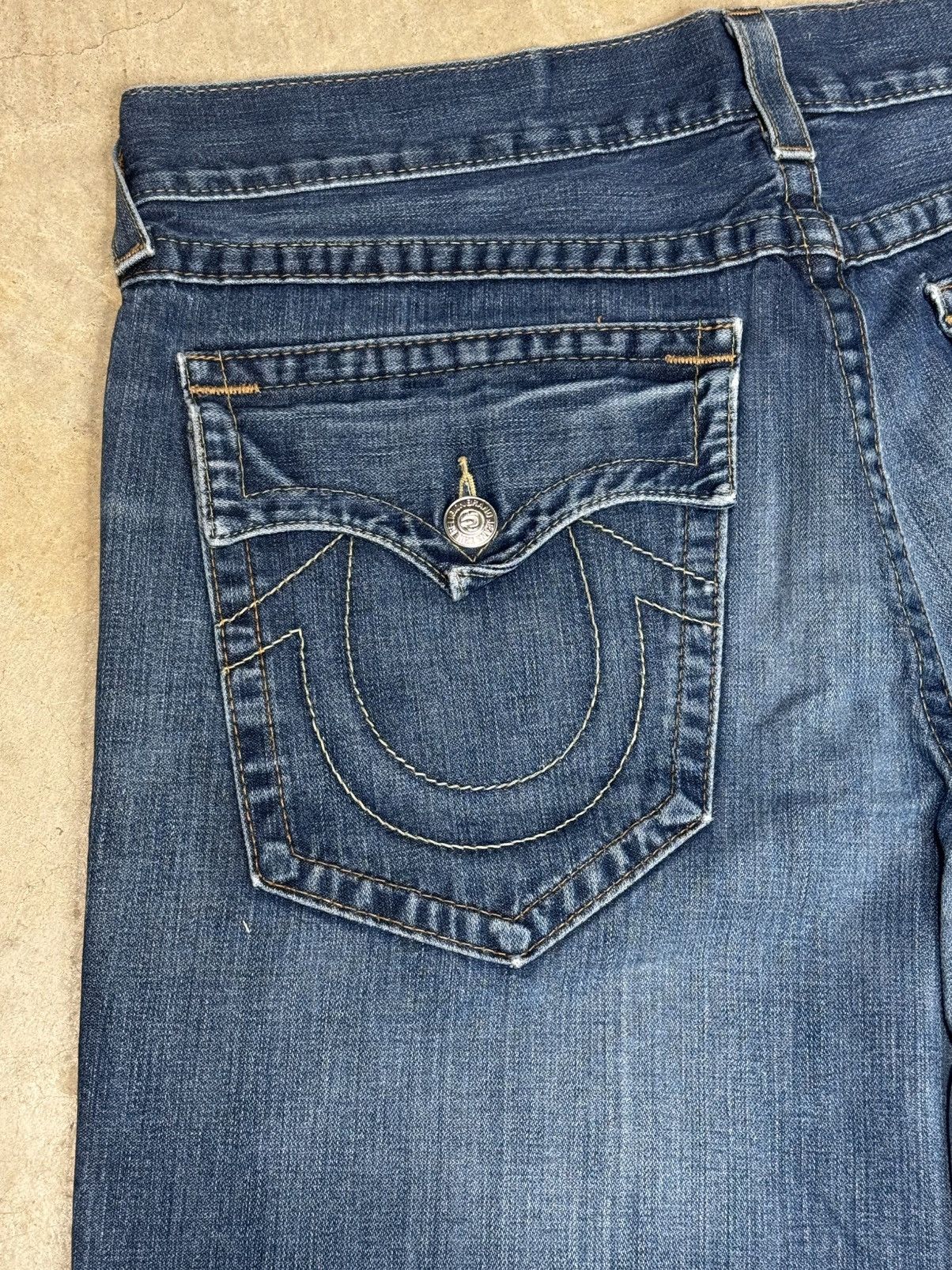 True Religion True Religion Mvp ll World Tour Point Guard Men Size US 36 / EU 52 - 4 Thumbnail