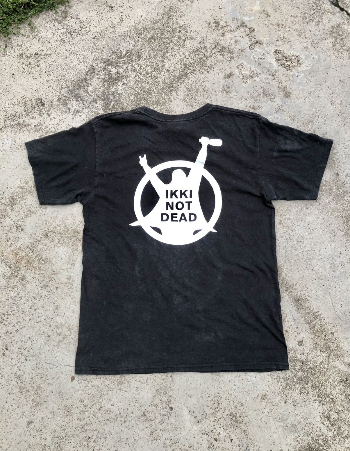 Band Tees HAWAIIAN 6 IKKI NOT DEAD SUN FADED TEE Size US S / EU 44-46 / 1 - 10 Thumbnail